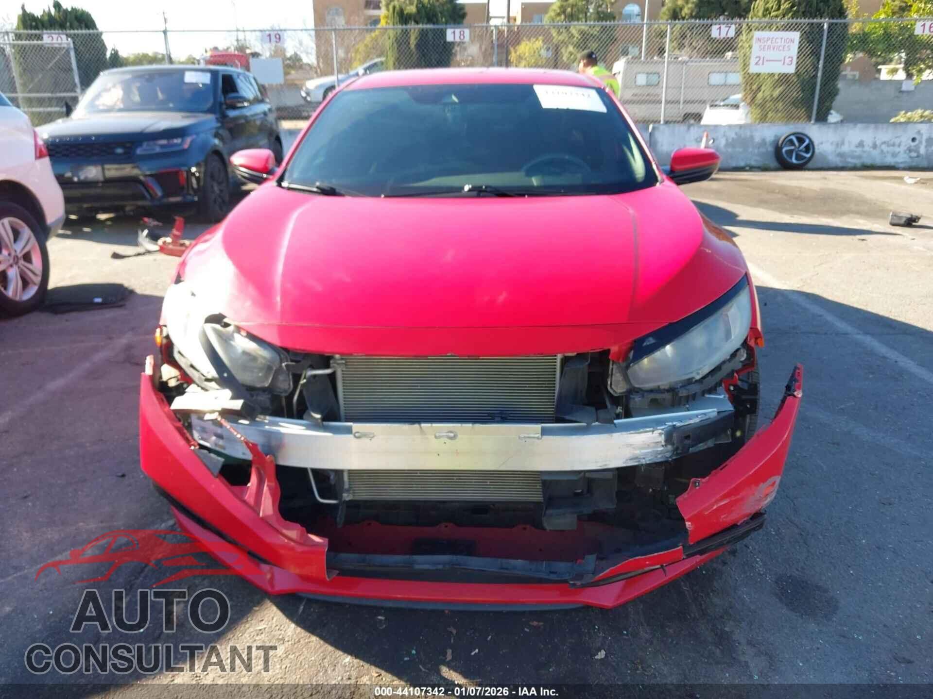HONDA CIVIC 2019 - 2HGFC2F81KH525644