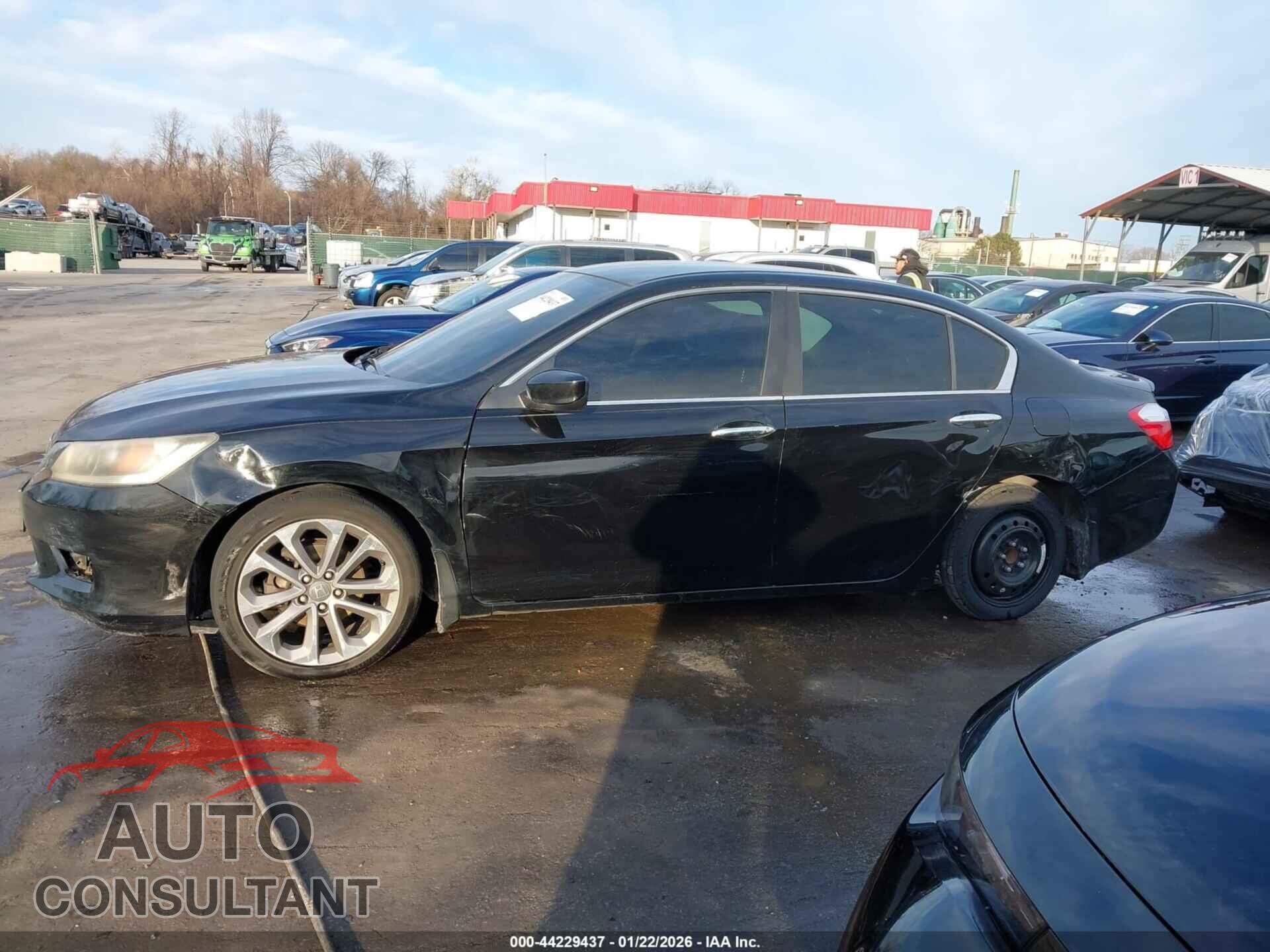HONDA ACCORD 2013 - 1HGCR2F58DA001125