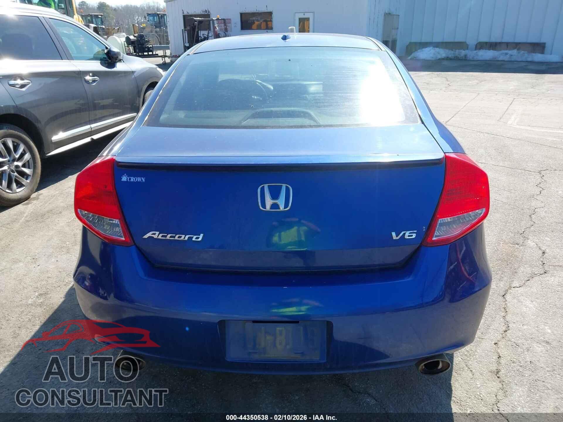 HONDA ACCORD 2011 - 1HGCS2B89BA006013