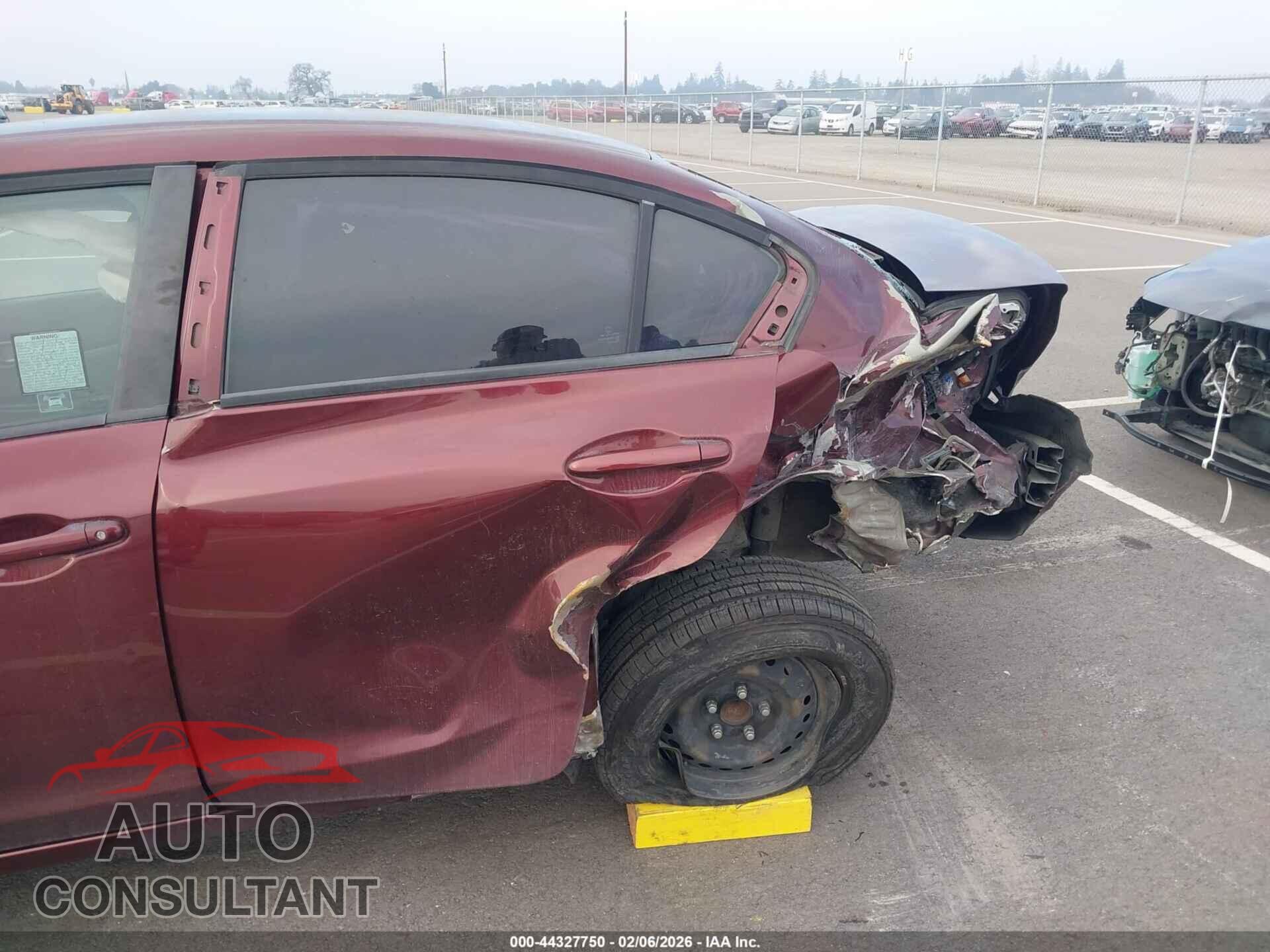 HONDA CIVIC 2012 - 19XFB2F52CE344329