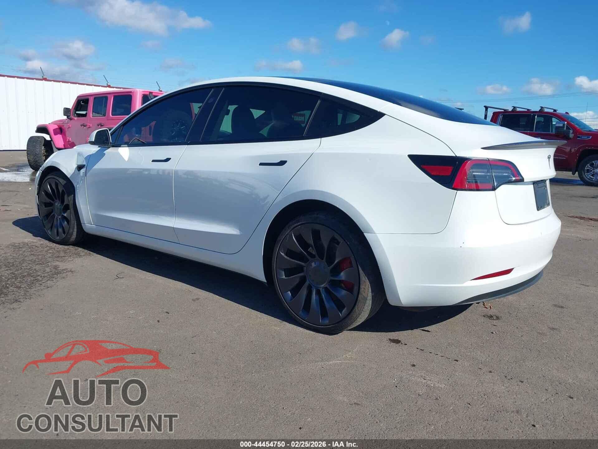 TESLA MODEL 3 2023 - 5YJ3E1EC3PF707743
