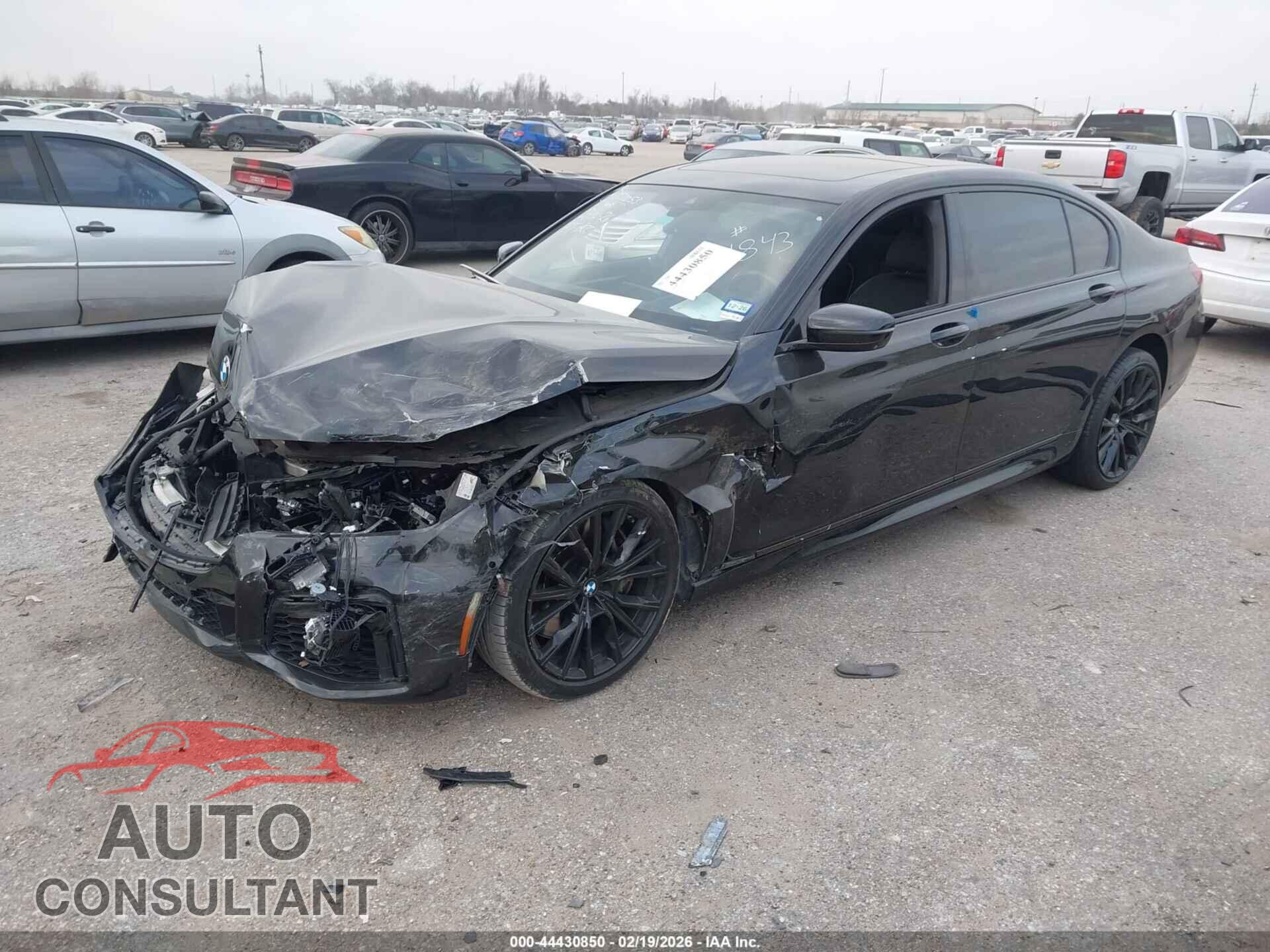 BMW 750 2022 - WBA7U2C01NCH71843