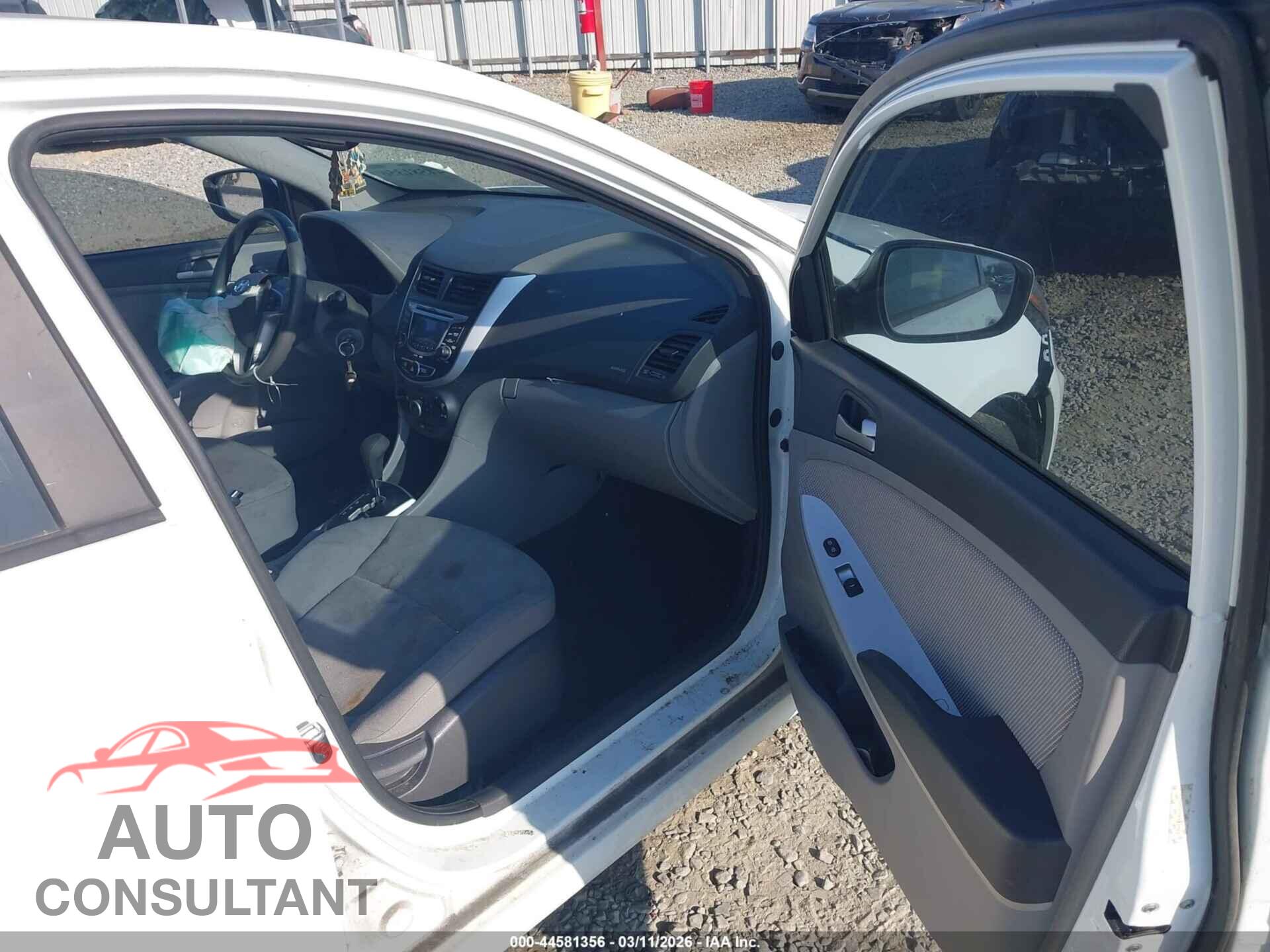 HYUNDAI ACCENT 2013 - KMHCT5AE0DU096346