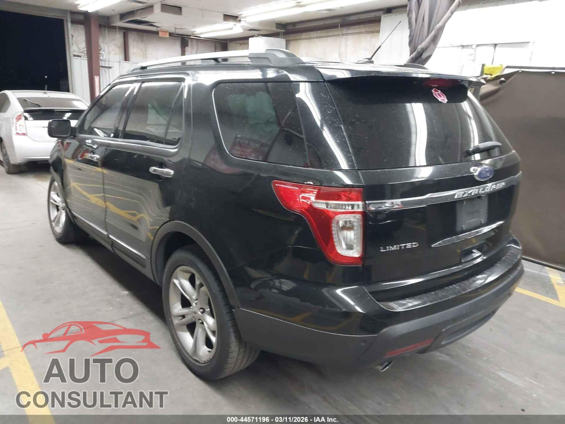FORD EXPLORER 2015 - 1FM5K7F80FGB75043
