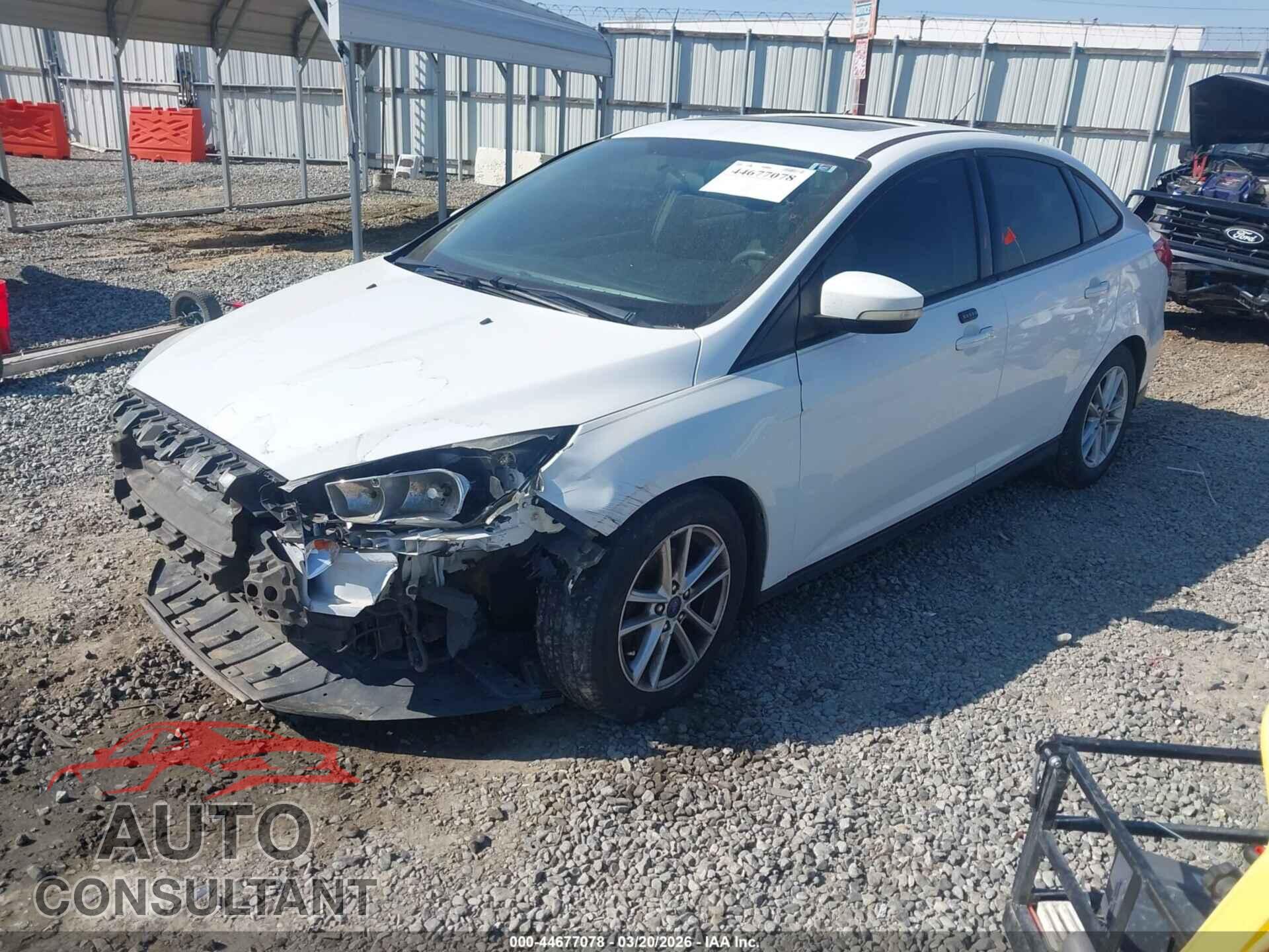 FORD FOCUS 2015 - 1FADP3F26FL238262
