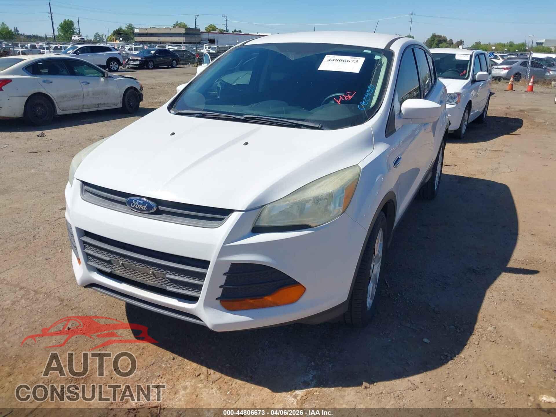 FORD ESCAPE 2015 - 1FMCU0F7XFUC80450