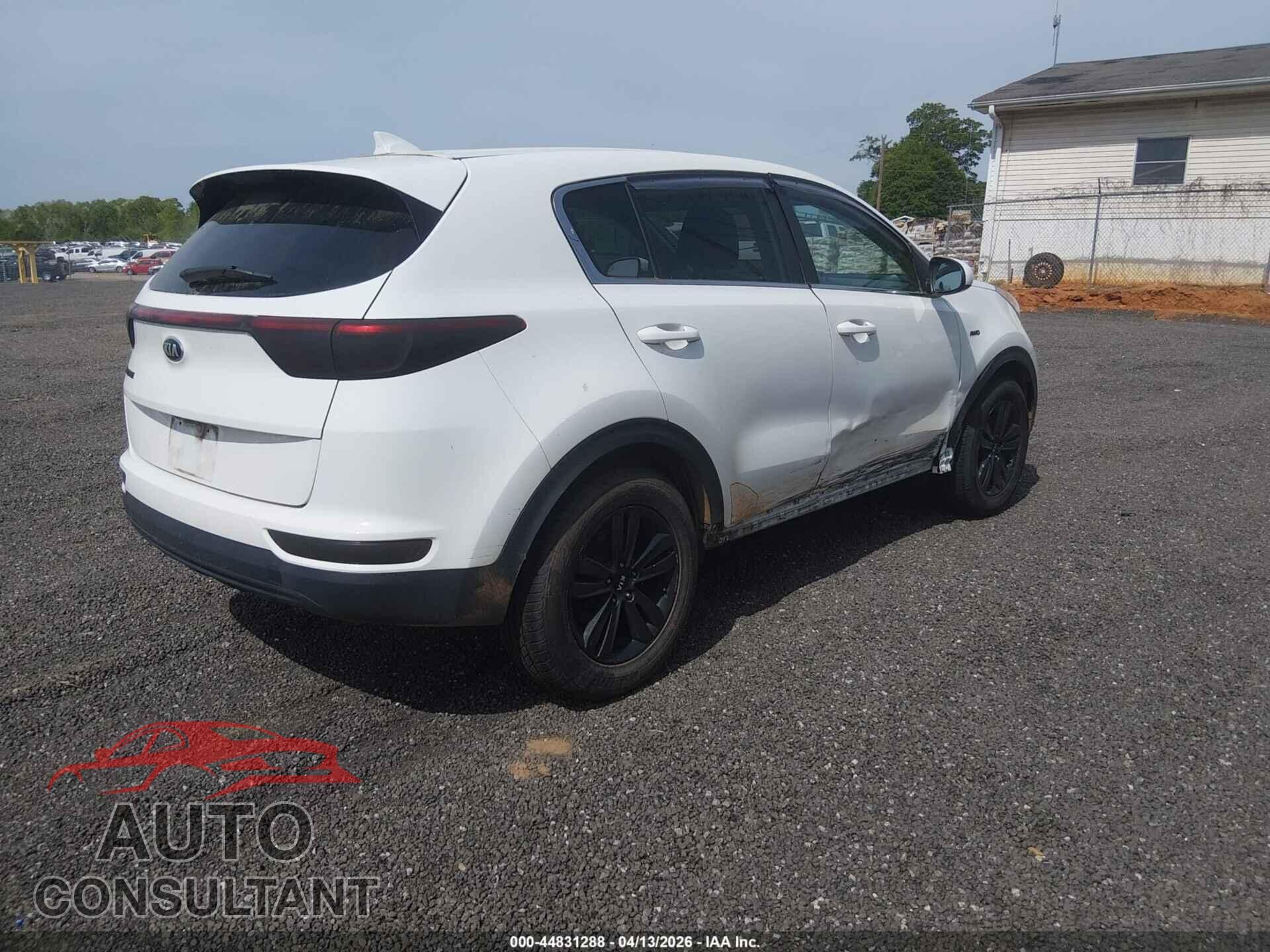 KIA SPORTAGE 2017 - KNDPMCACXH7116841