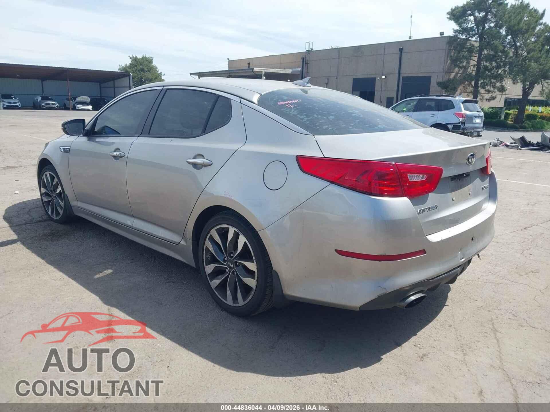 KIA OPTIMA 2015 - 5XXGR4A68FG401429