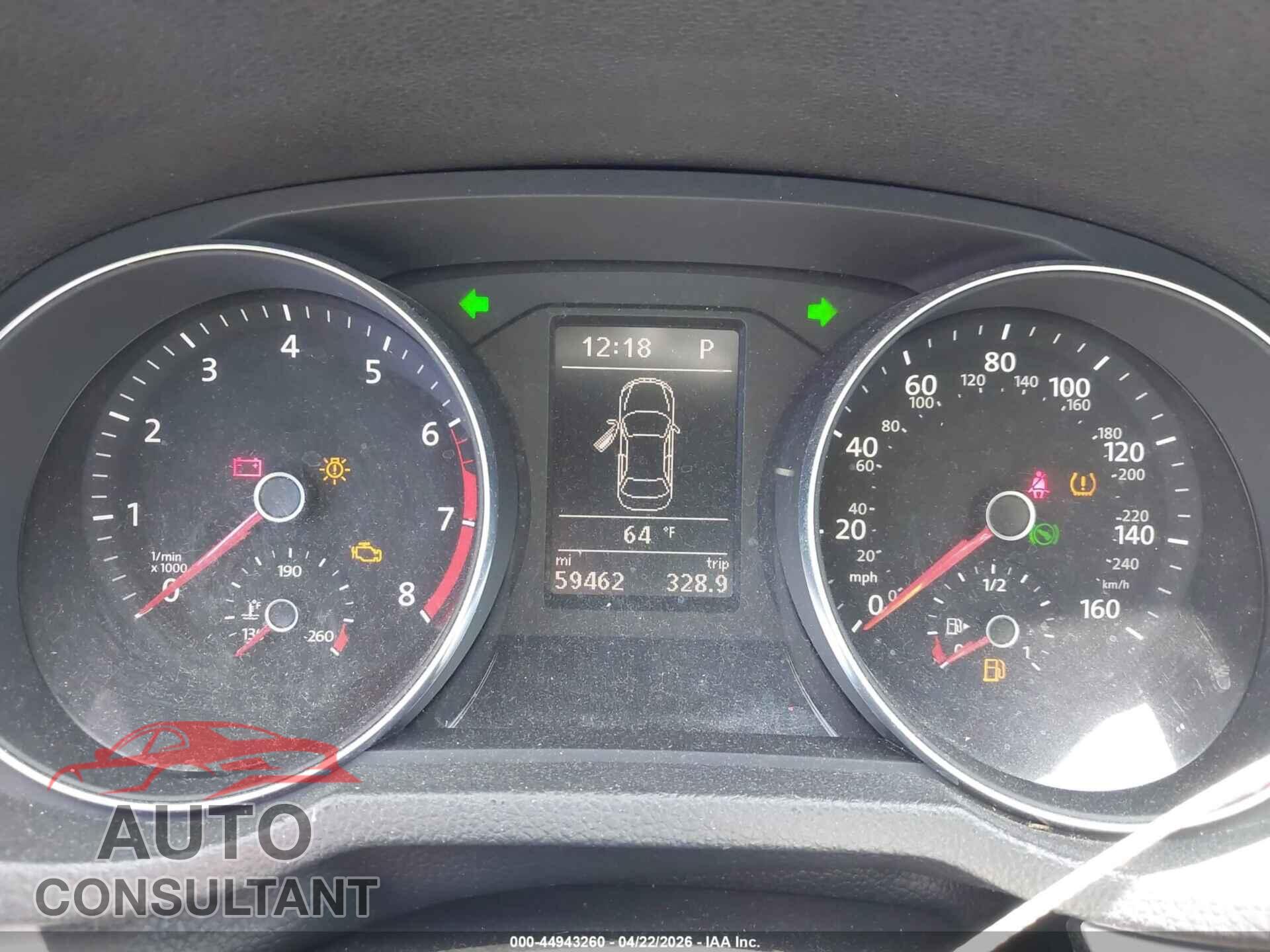 VOLKSWAGEN PASSAT 2017 - 1VWAT7A35HC018238