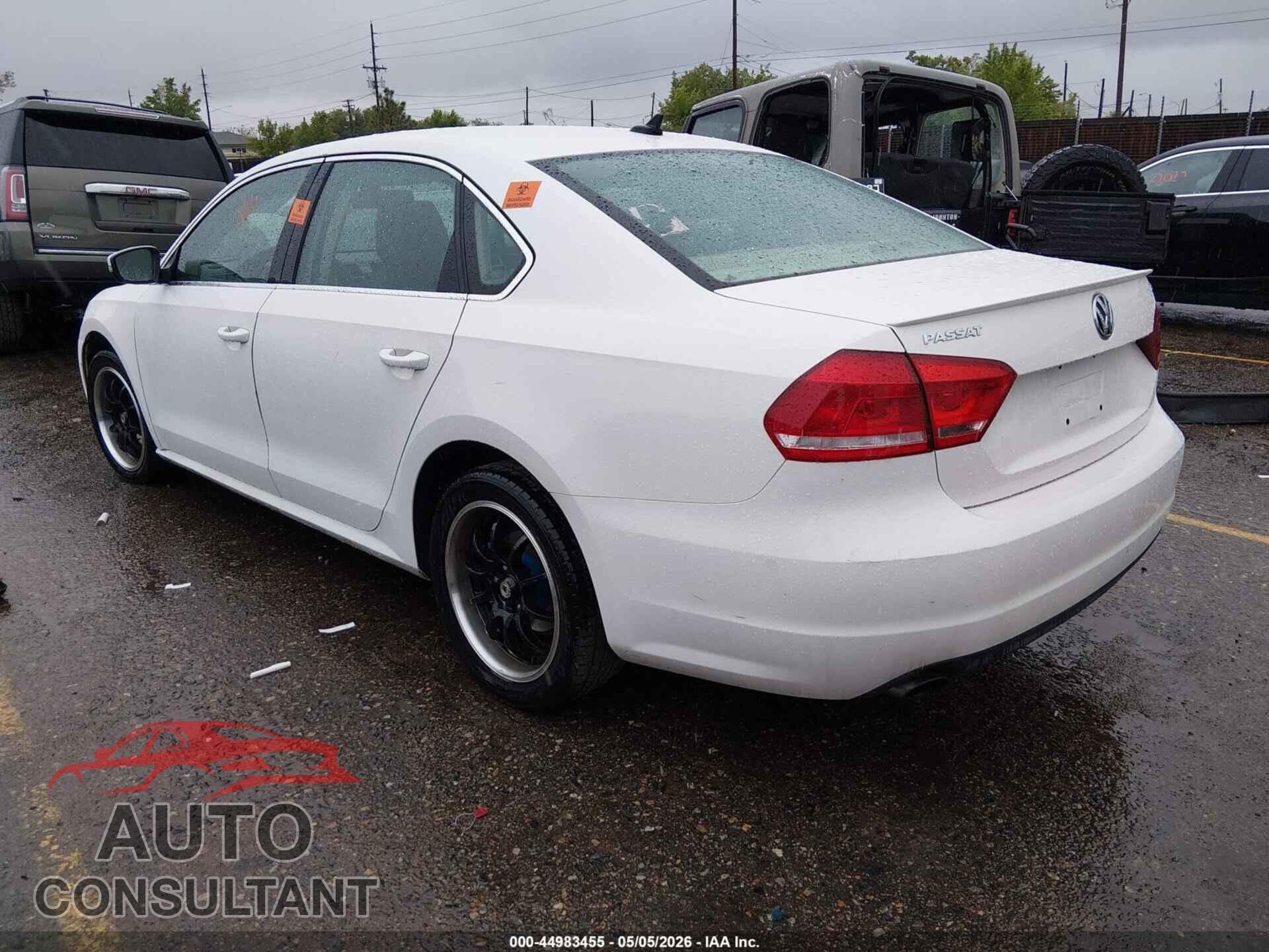 VOLKSWAGEN PASSAT 2014 - 1VWBS7A35EC115488