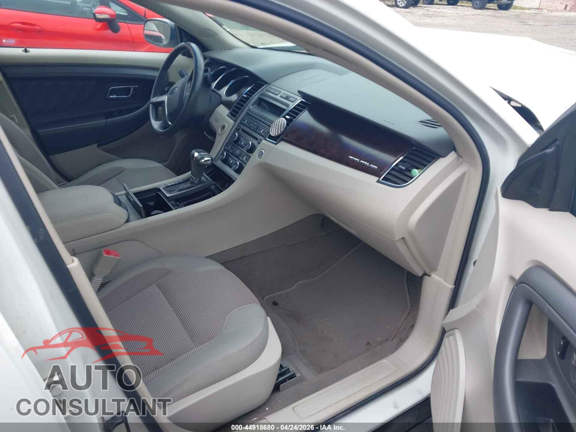 FORD TAURUS 2011 - 1FAHP2EW1BG123331