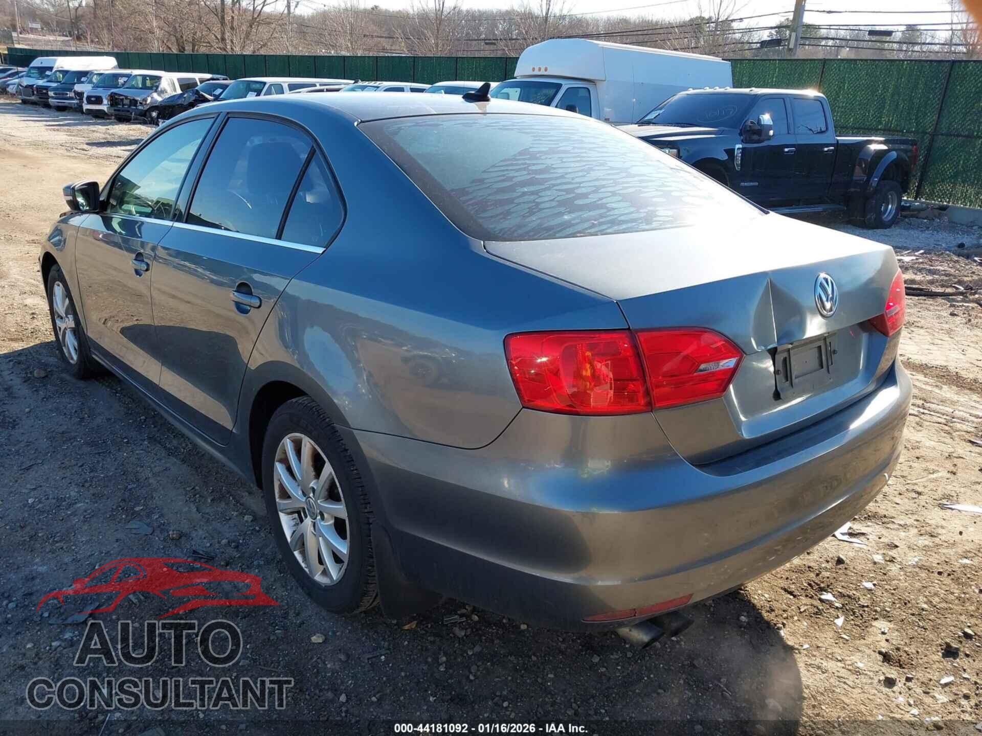 VOLKSWAGEN JETTA 2014 - 3VWD17AJ2EM328312
