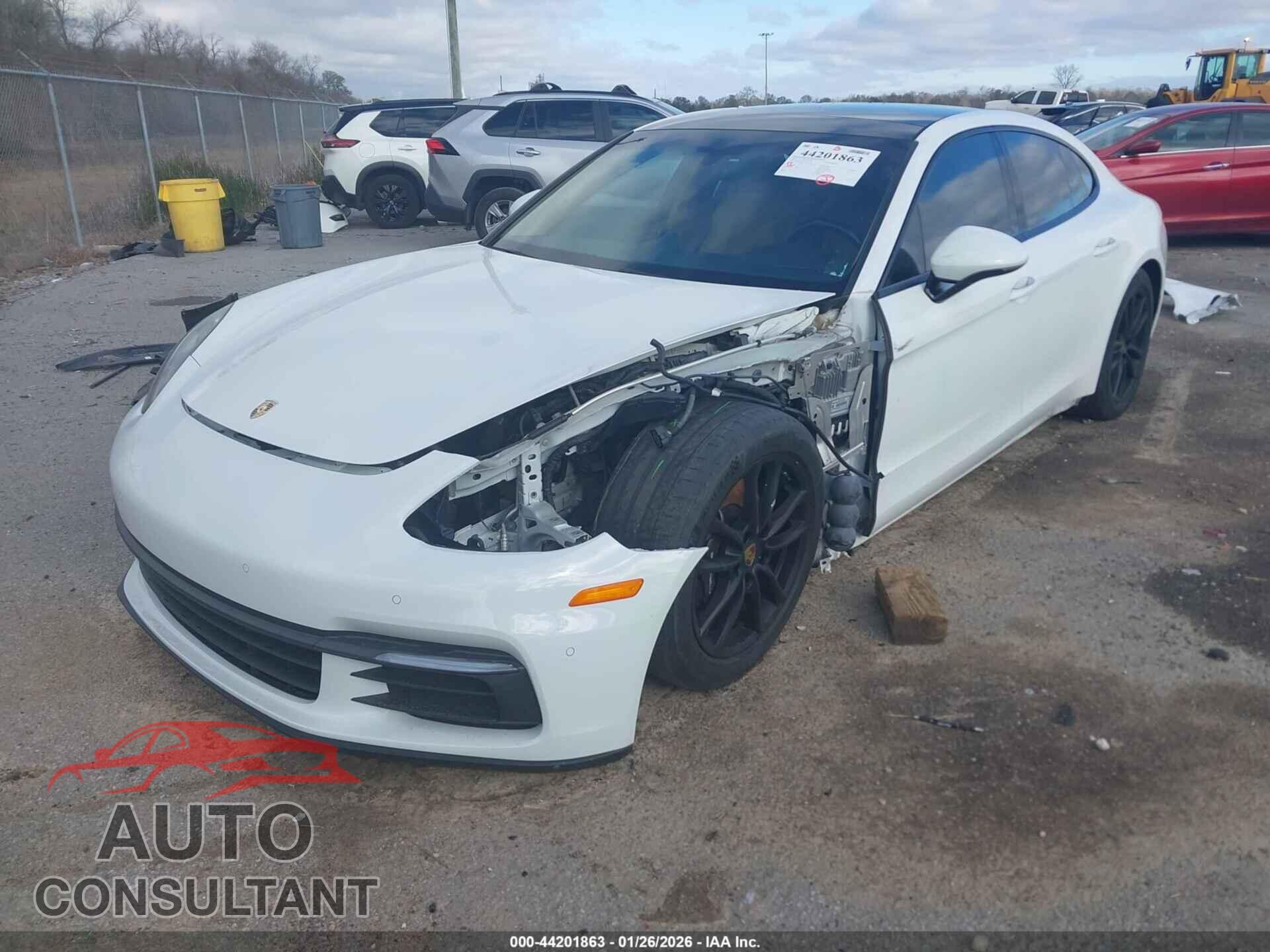 PORSCHE PANAMERA 2017 - WP0AA2A71HL102216