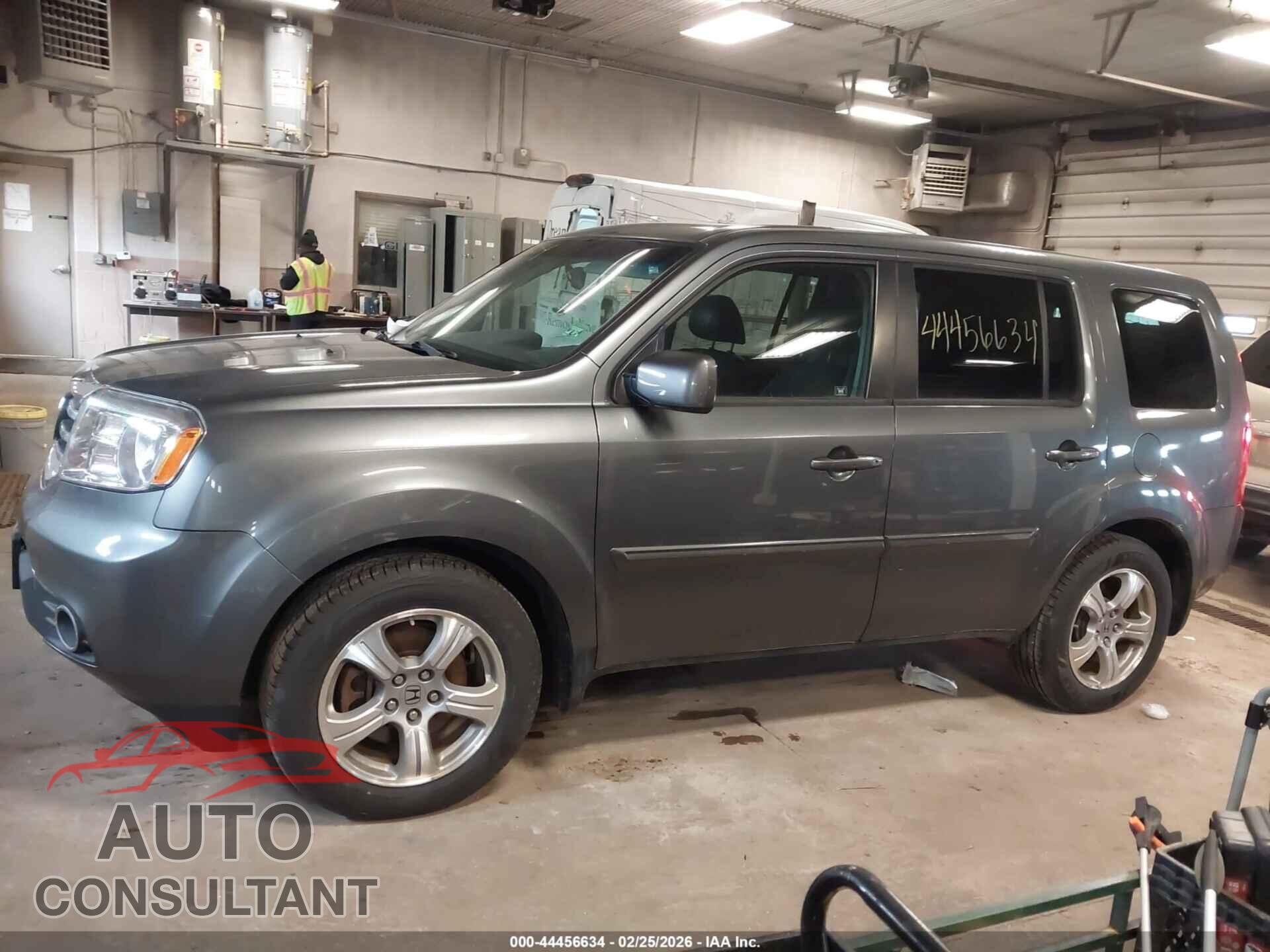 HONDA PILOT 2012 - 5FNYF4H53CB015199