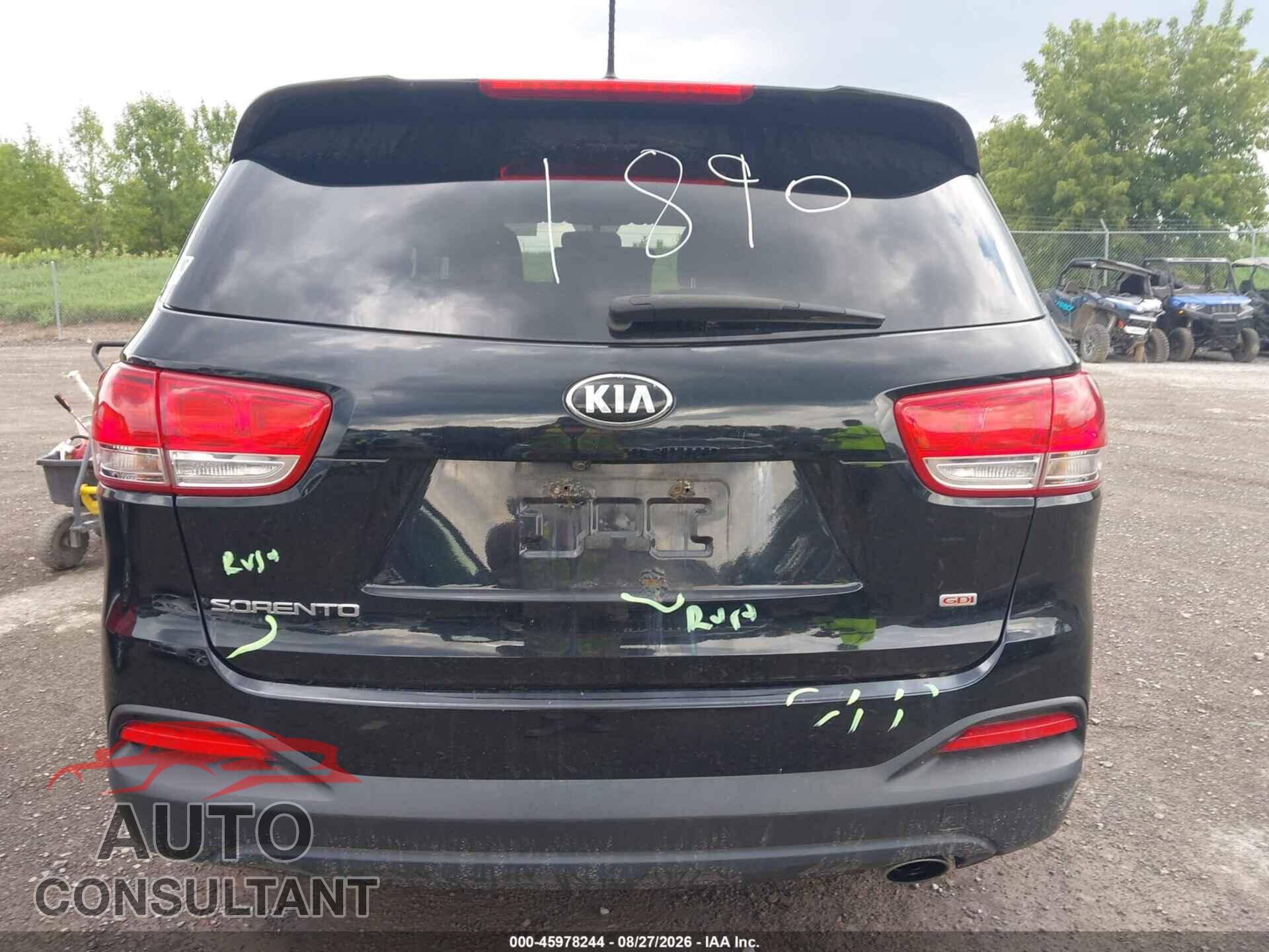 KIA SORENTO 2017 - 5XYPGDA31HG272203