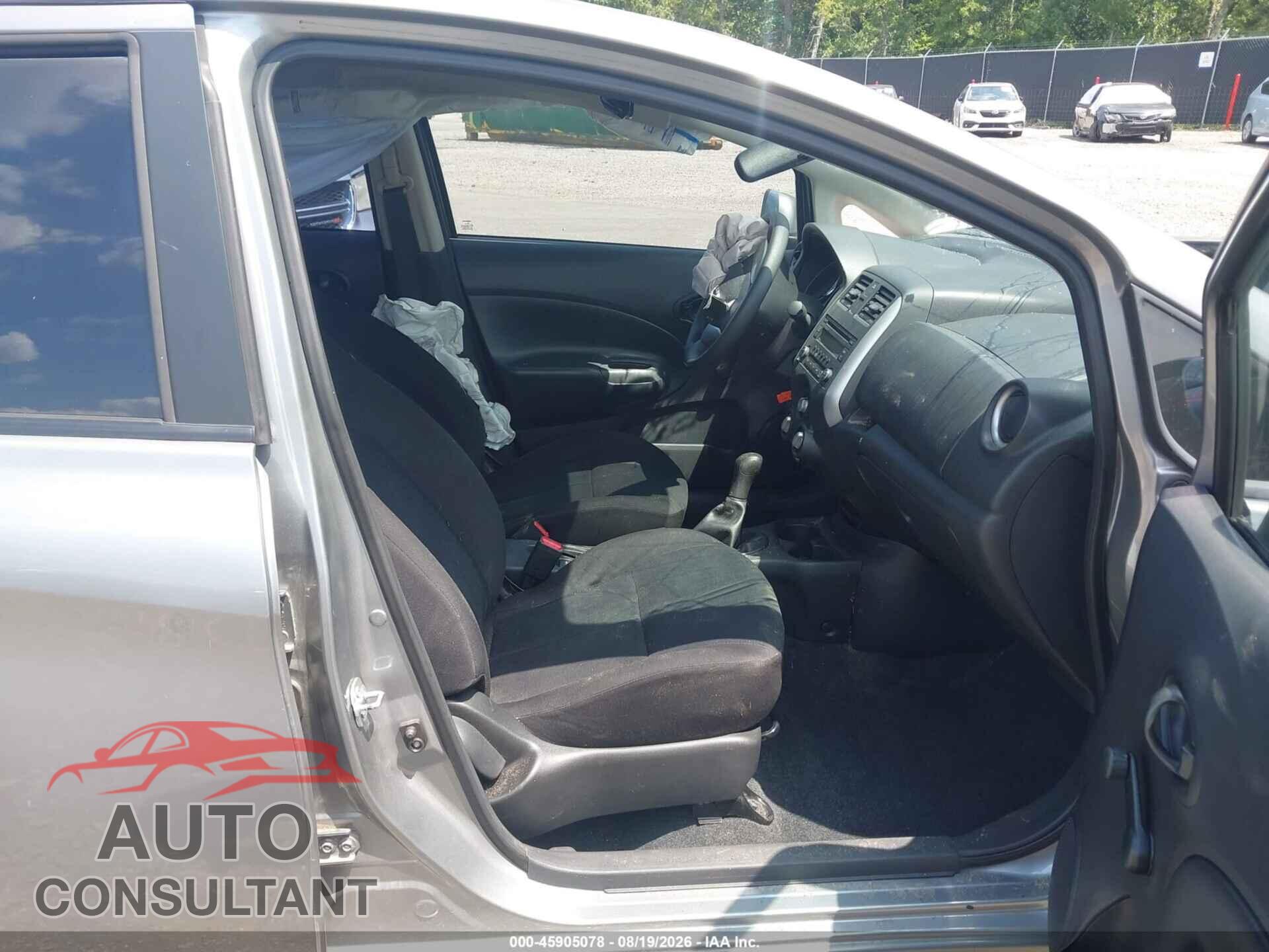 NISSAN VERSA NOTE 2014 - 3N1CE2CP8EL393276