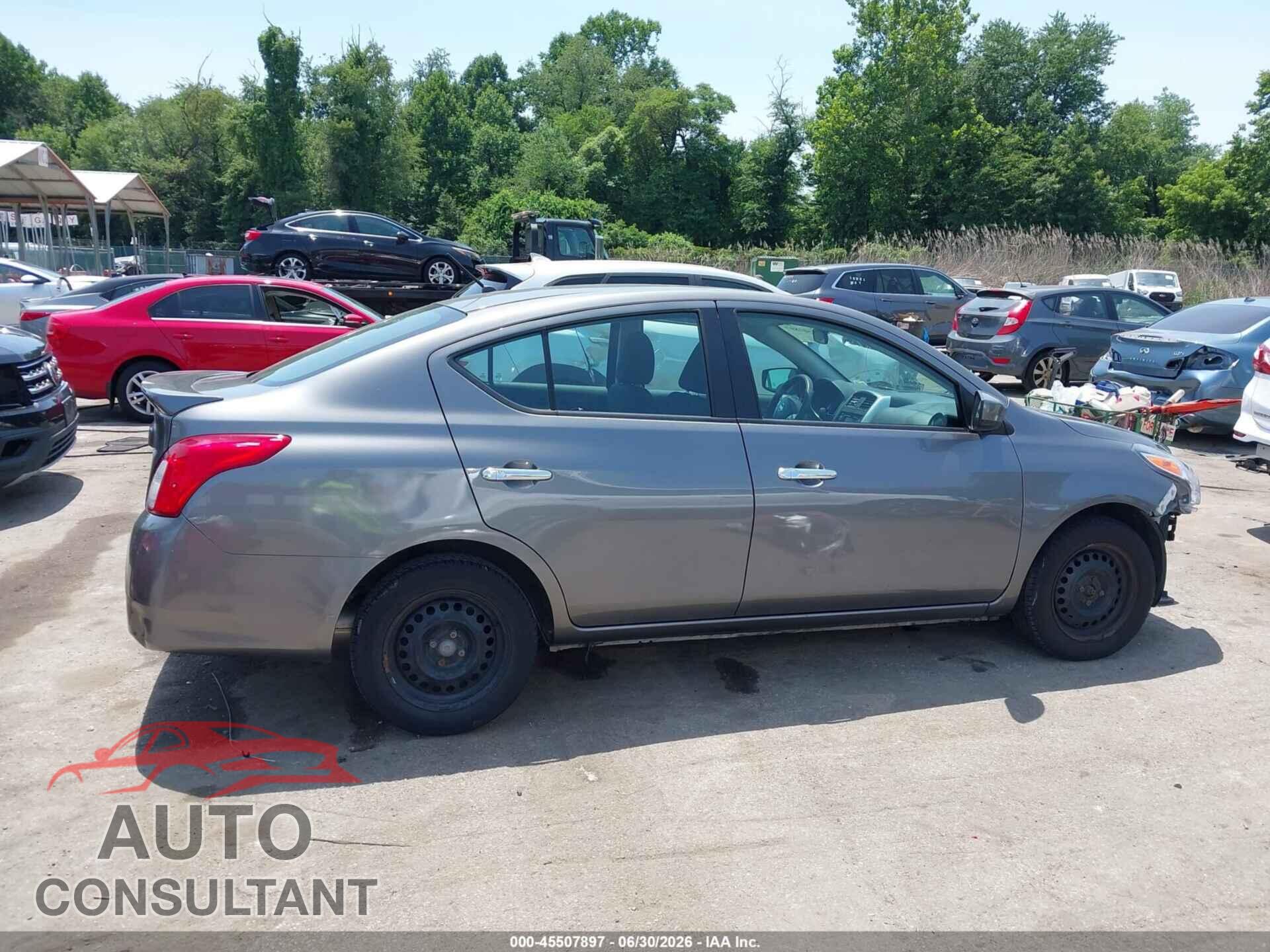NISSAN VERSA 2017 - 3N1CN7AP3HL897867