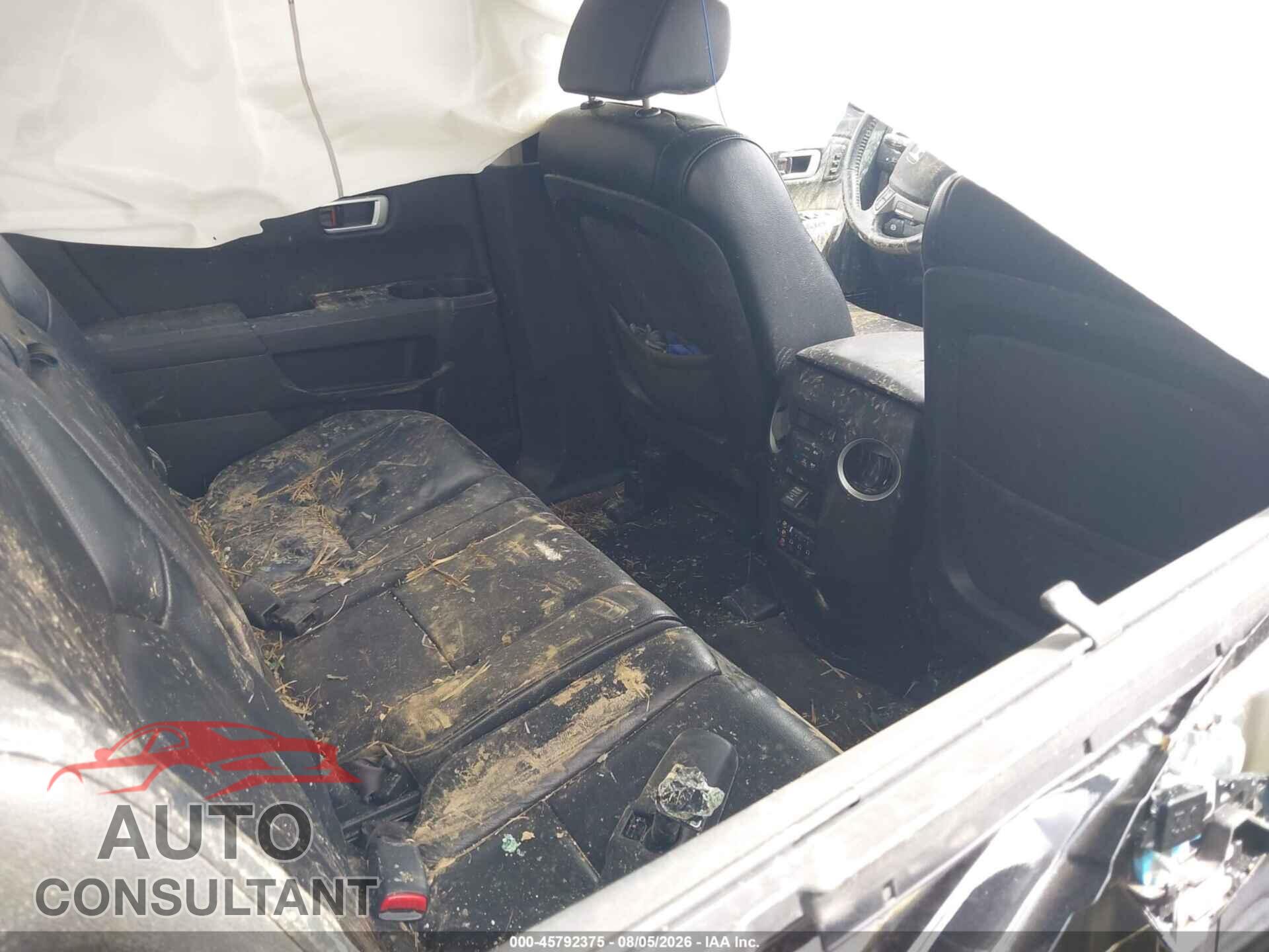HONDA PILOT 2013 - 5FNYF4H92DB021614