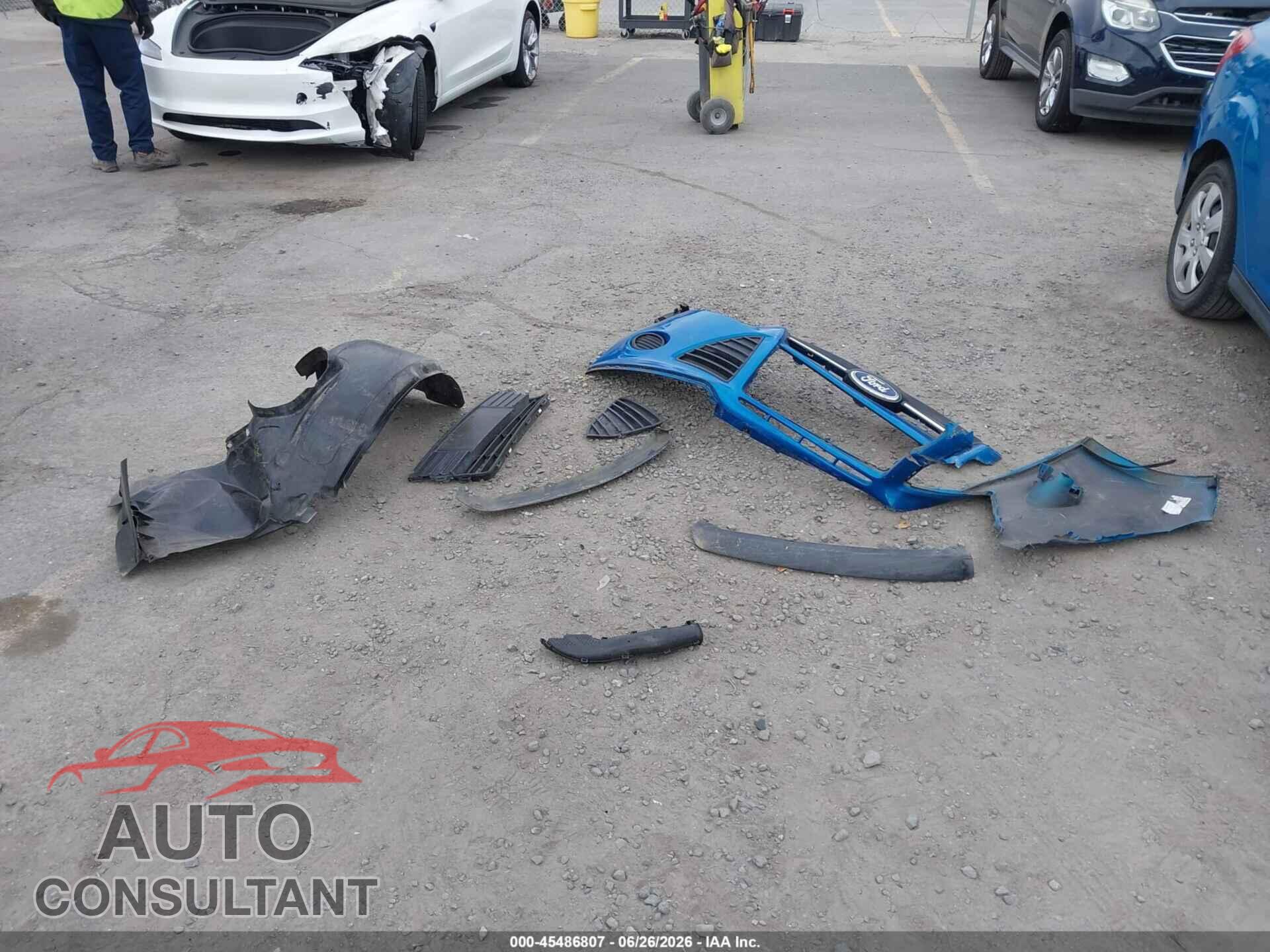 FORD FOCUS 2014 - 1FADP3F25EL355698
