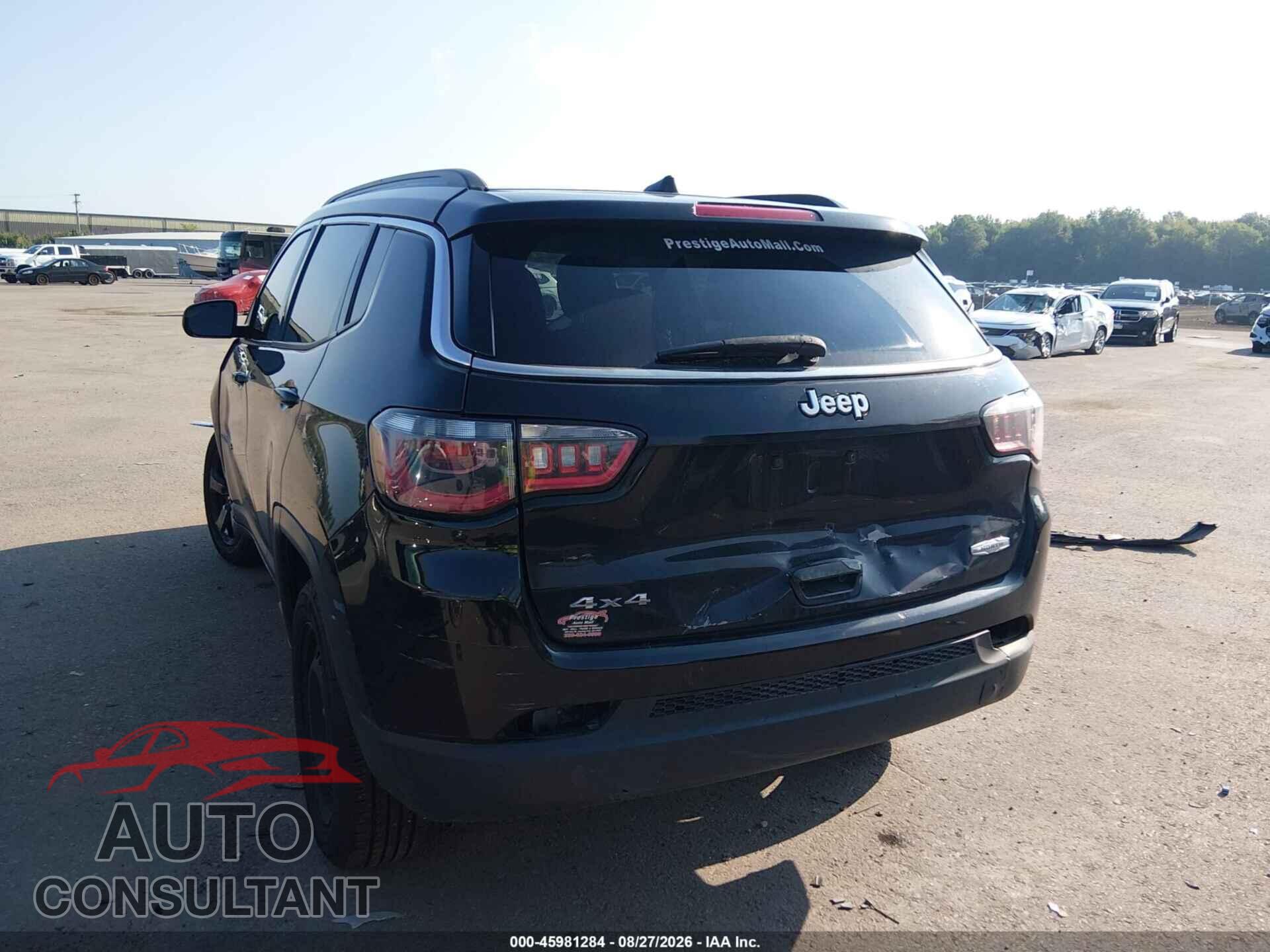 JEEP COMPASS 2018 - 3C4NJDBB7JT128104