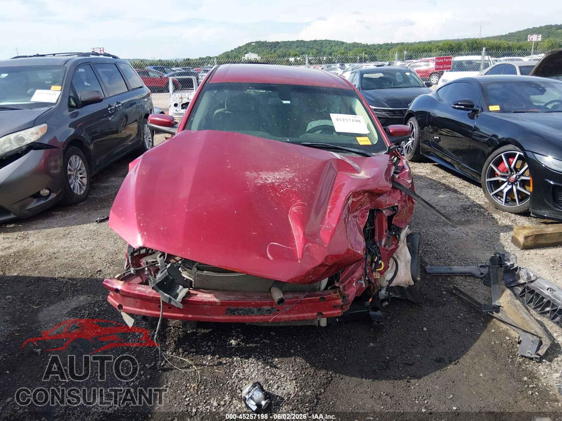 FORD TAURUS 2013 - 1FAHP2E87DG221087