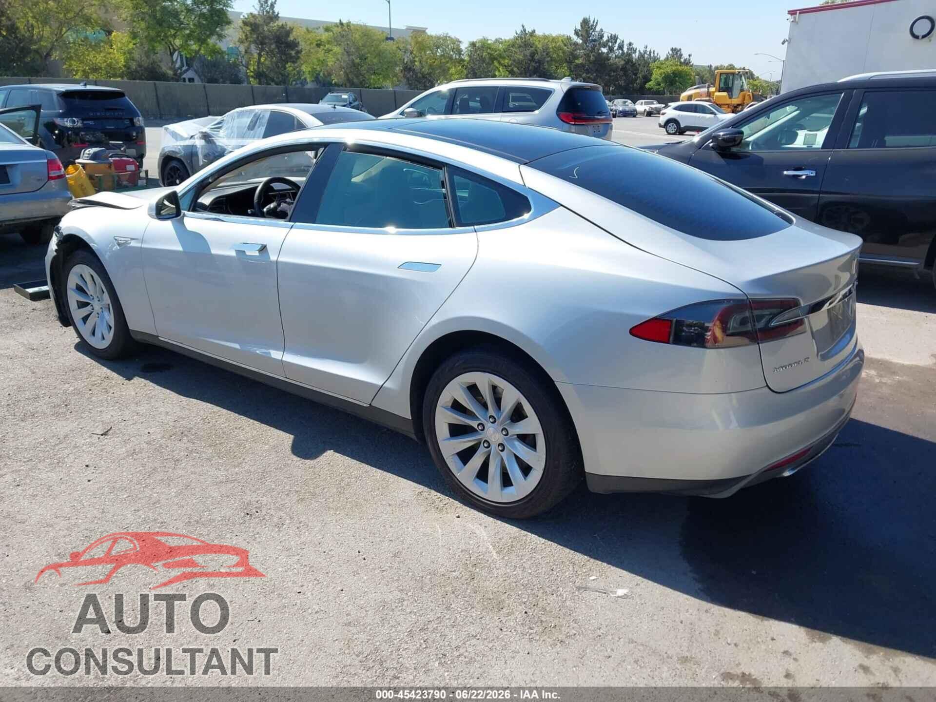 TESLA MODEL S 2014 - 5YJSA1H18EFP51512