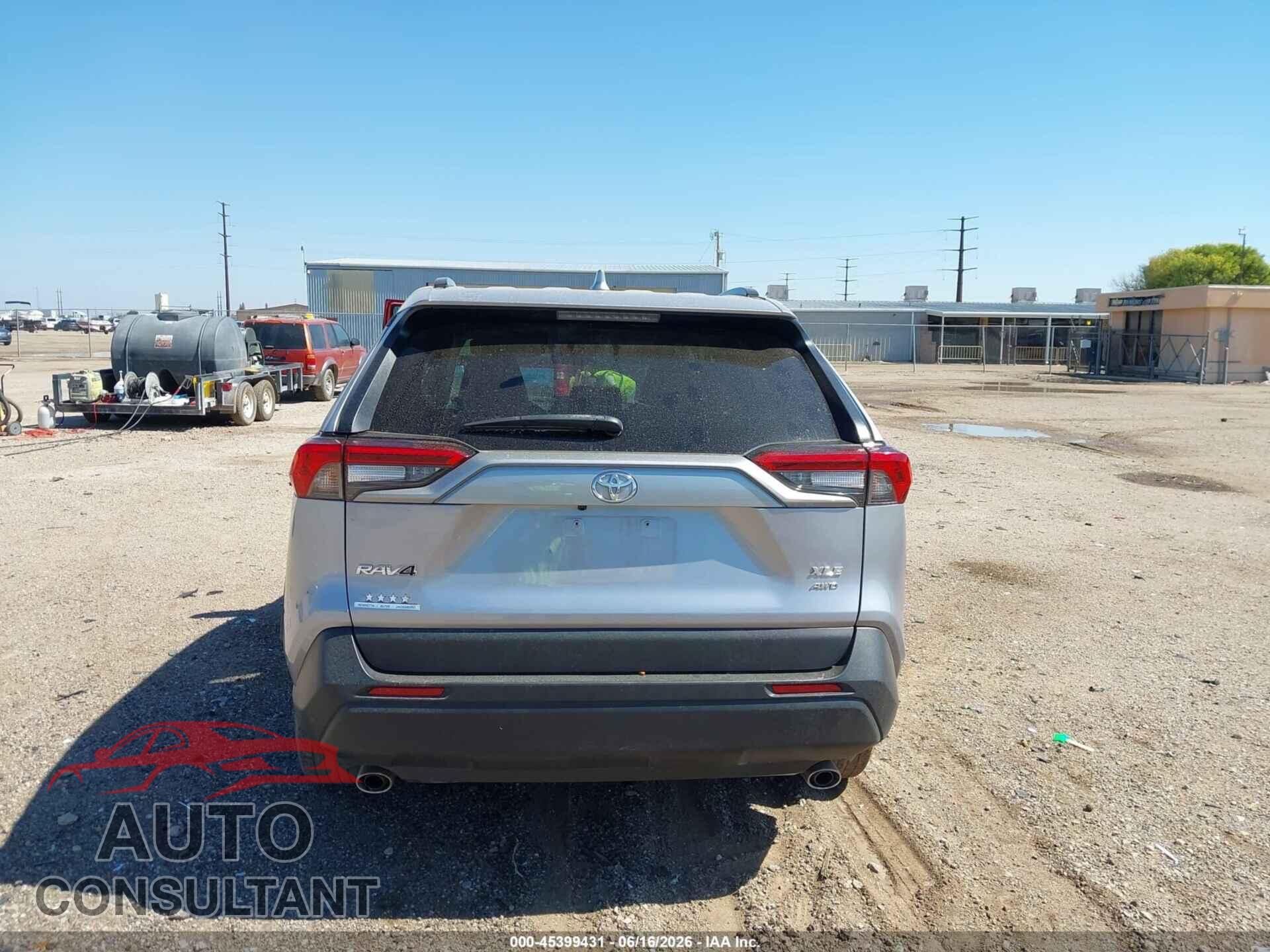 TOYOTA RAV4 2021 - 2T3P1RFV0MW190273