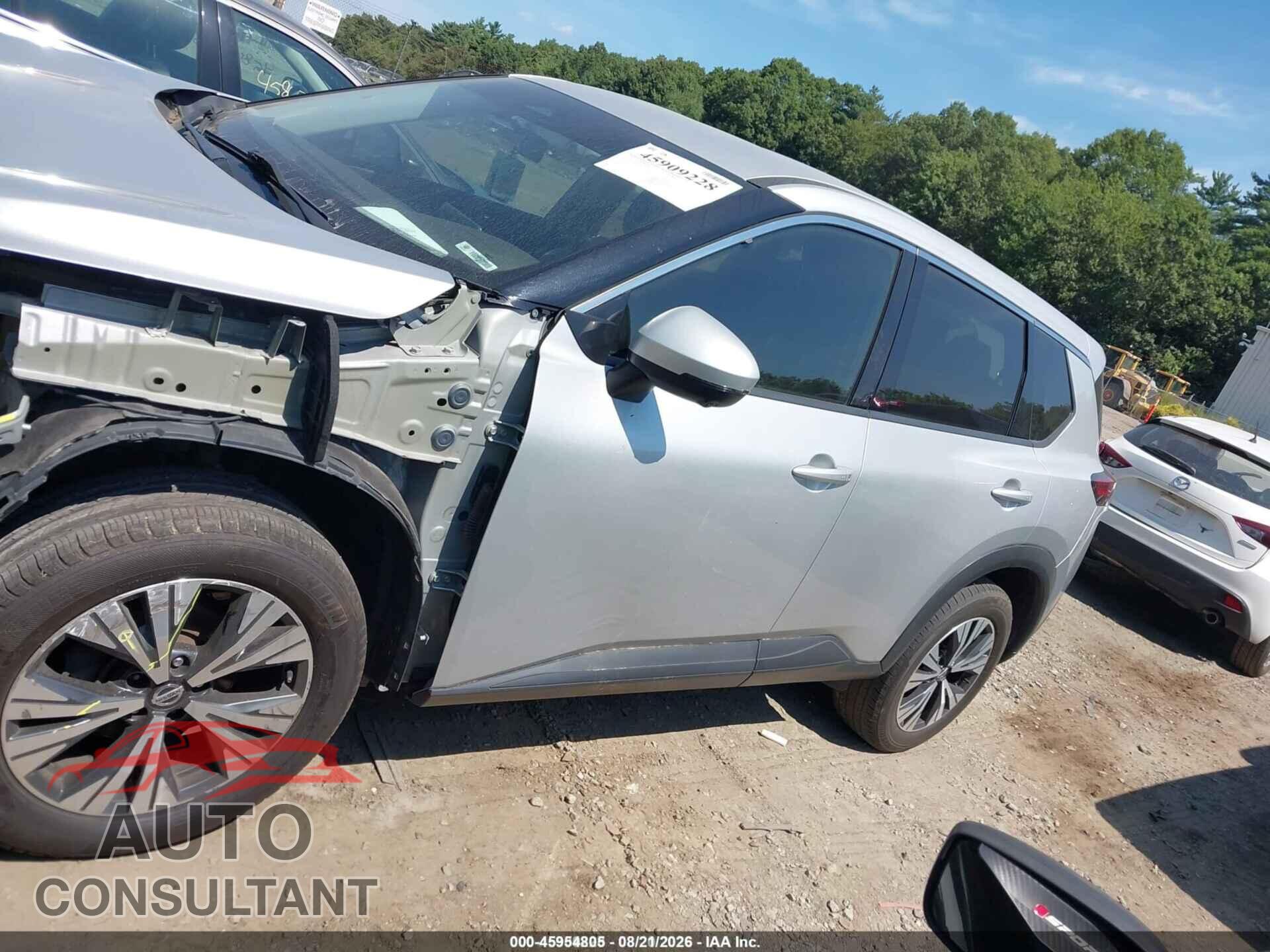 NISSAN ROGUE 2021 - 5N1AT3BB6MC710676