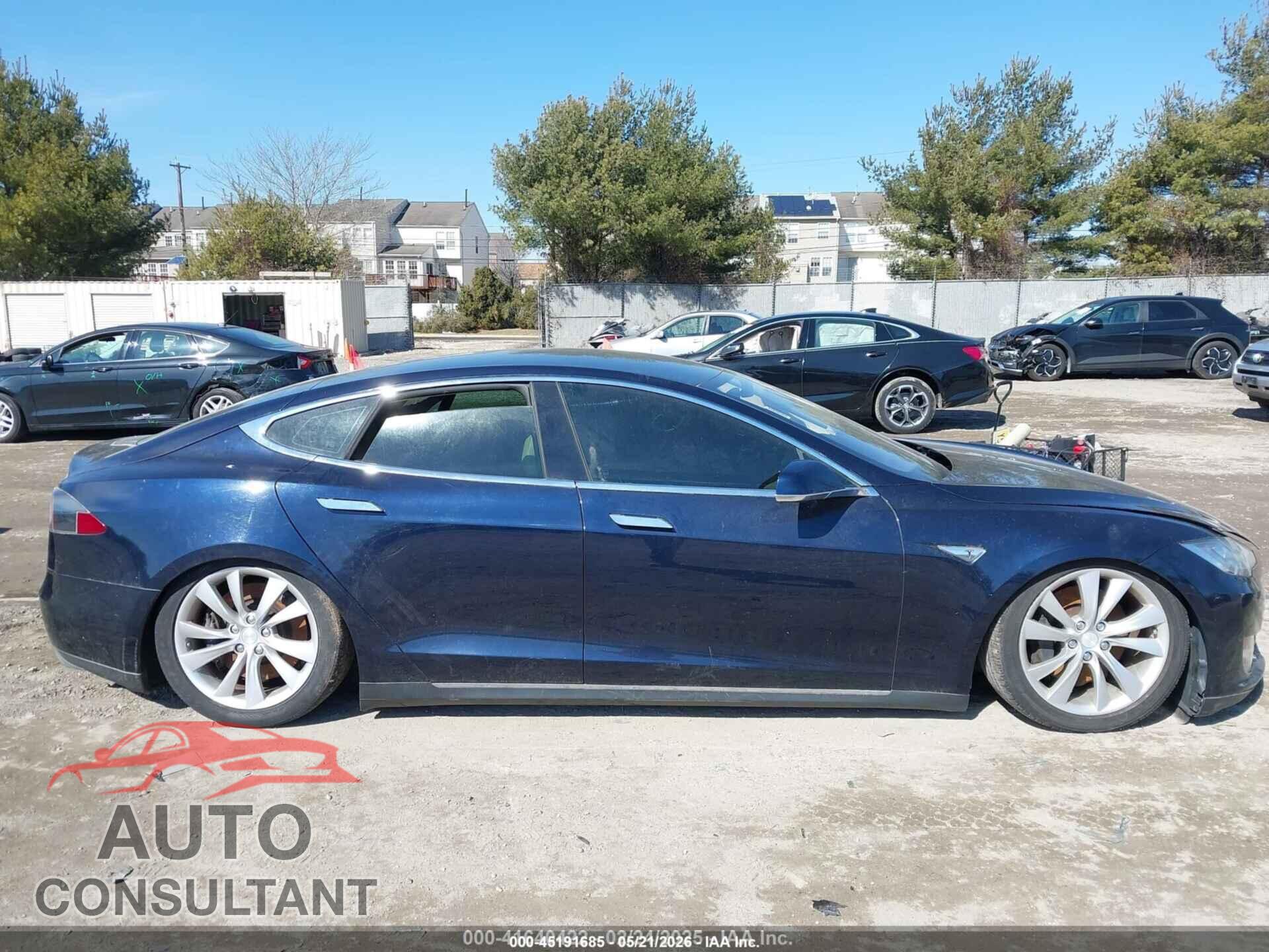TESLA MODEL S 2013 - 5YJSA1CN0DFP21865