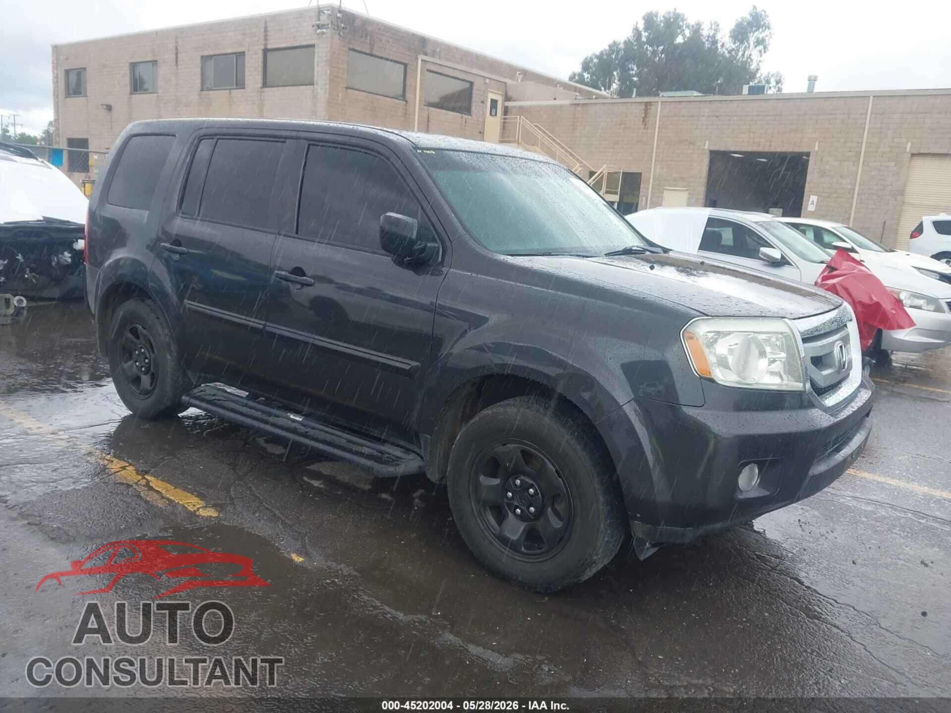 HONDA PILOT 2011 - 5FNYF4H24BB078459