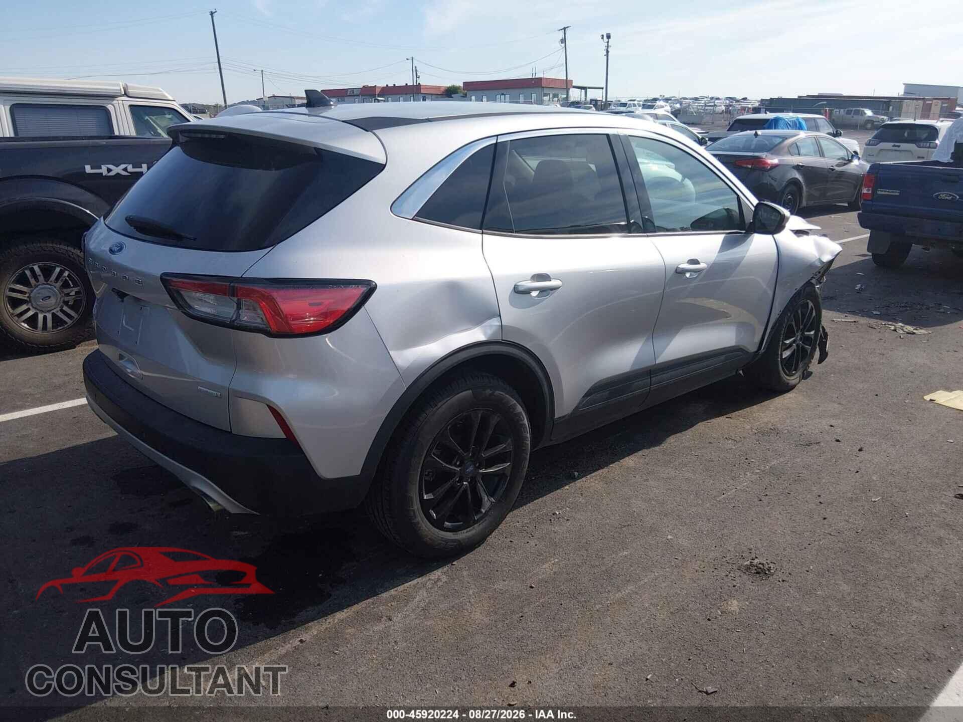FORD ESCAPE 2020 - 1FMCU0G63LUA81578