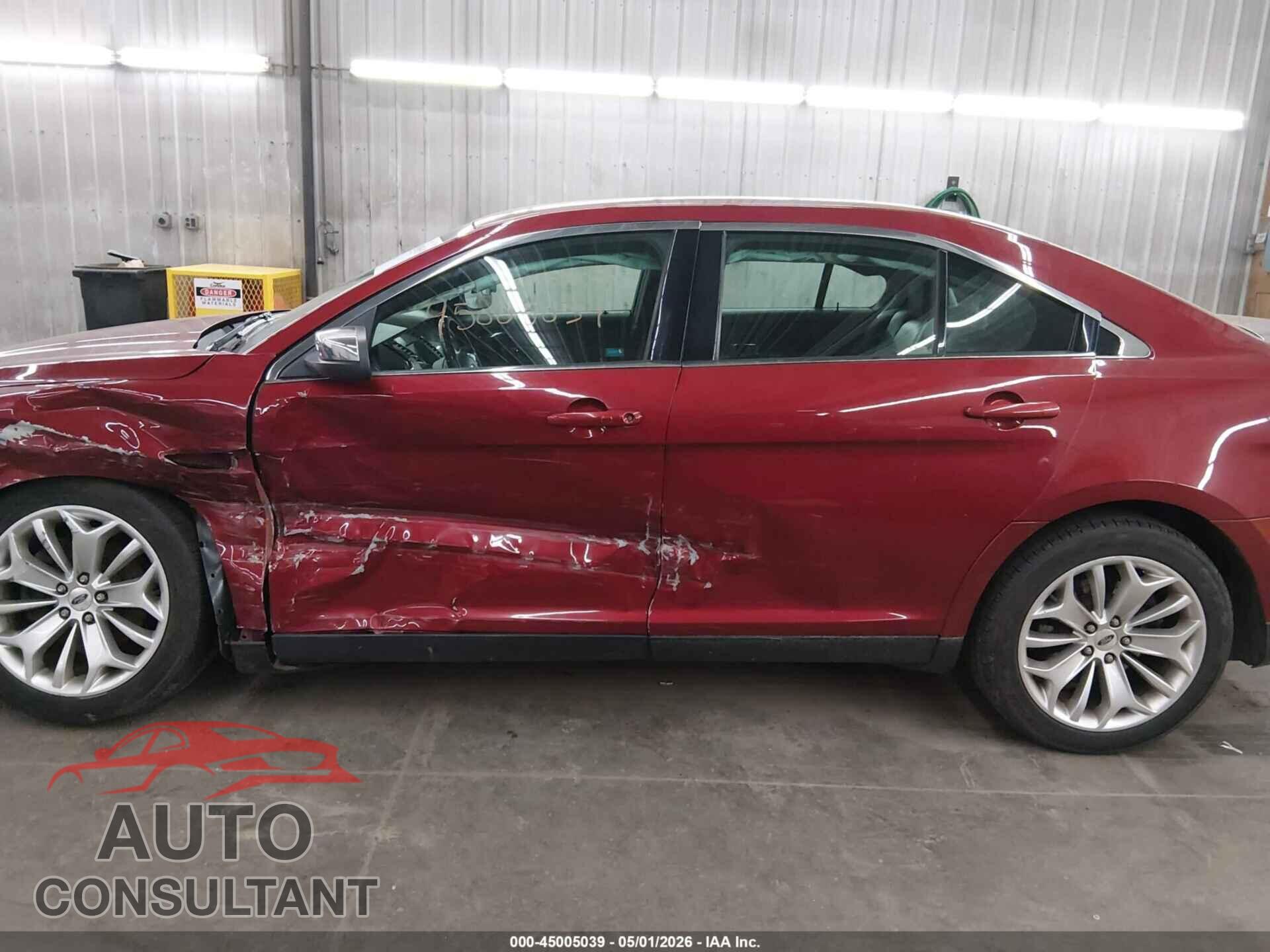 FORD TAURUS 2016 - 1FAHP2F86GG104555