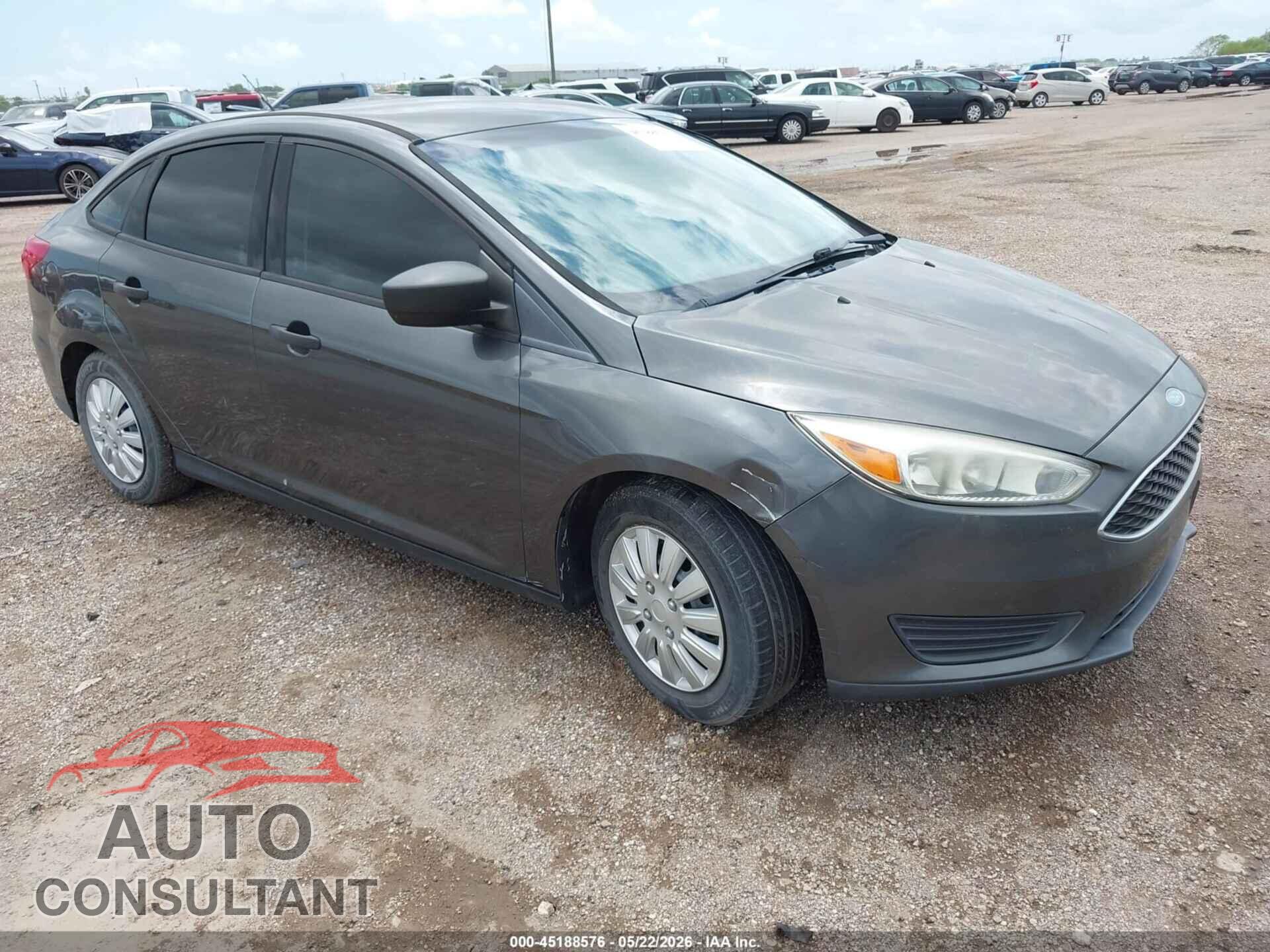 FORD FOCUS 2017 - 1FADP3E22HL313673