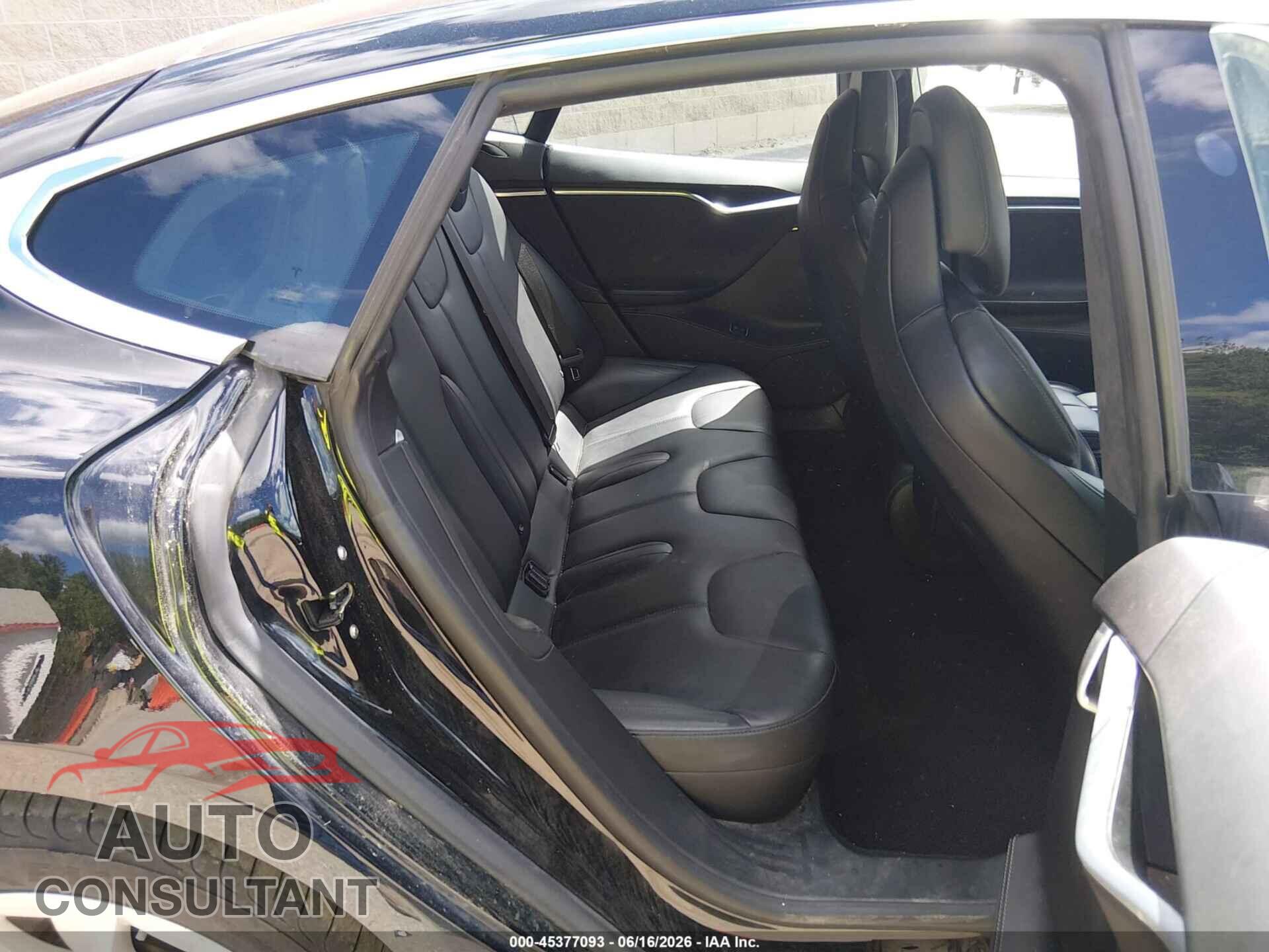 TESLA MODEL S 2017 - 5YJSA1E12HF186277