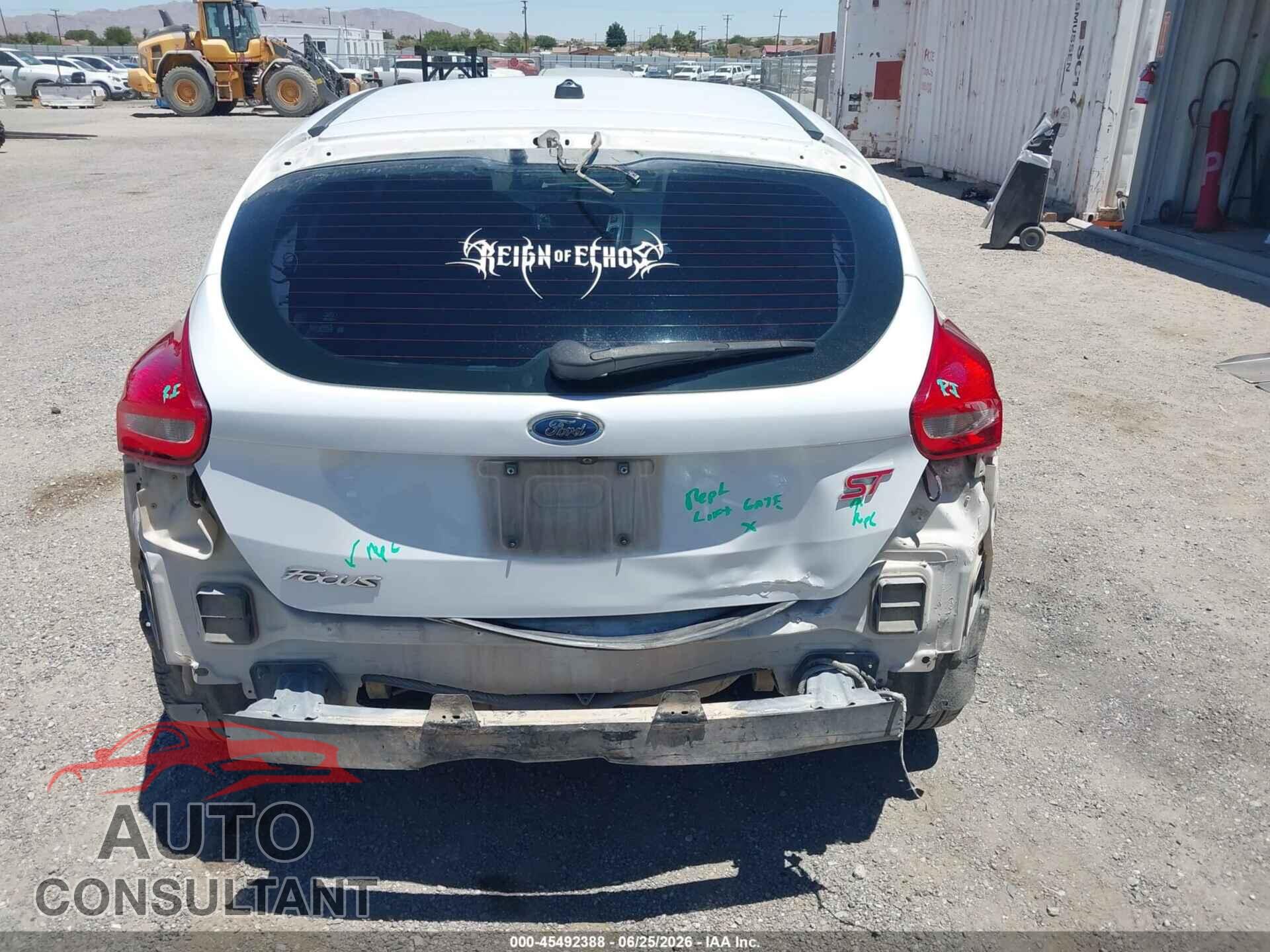 FORD FOCUS ST 2017 - 1FADP3L99HL260602