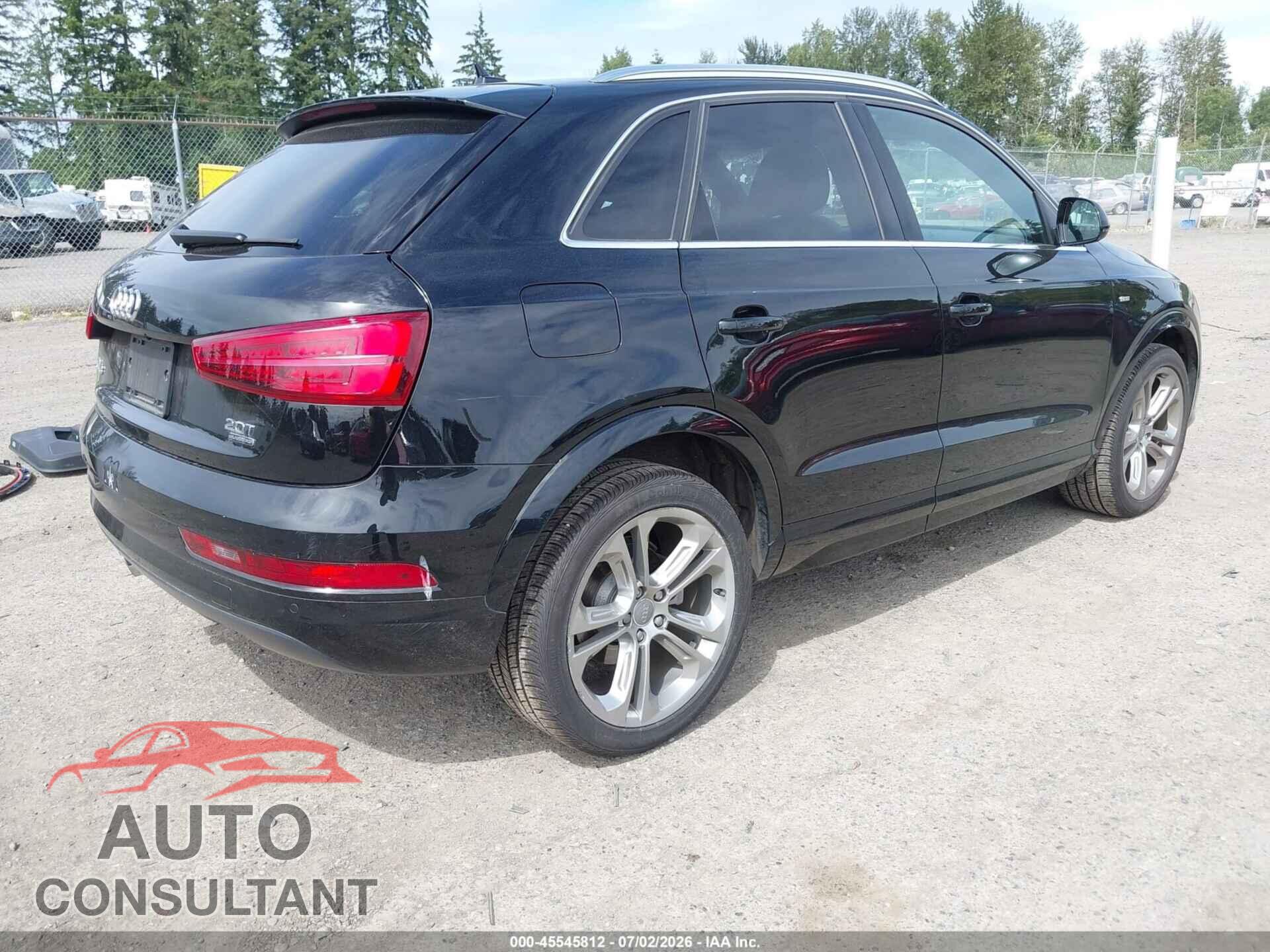 AUDI Q3 2018 - WA1JCCFS8JR007193