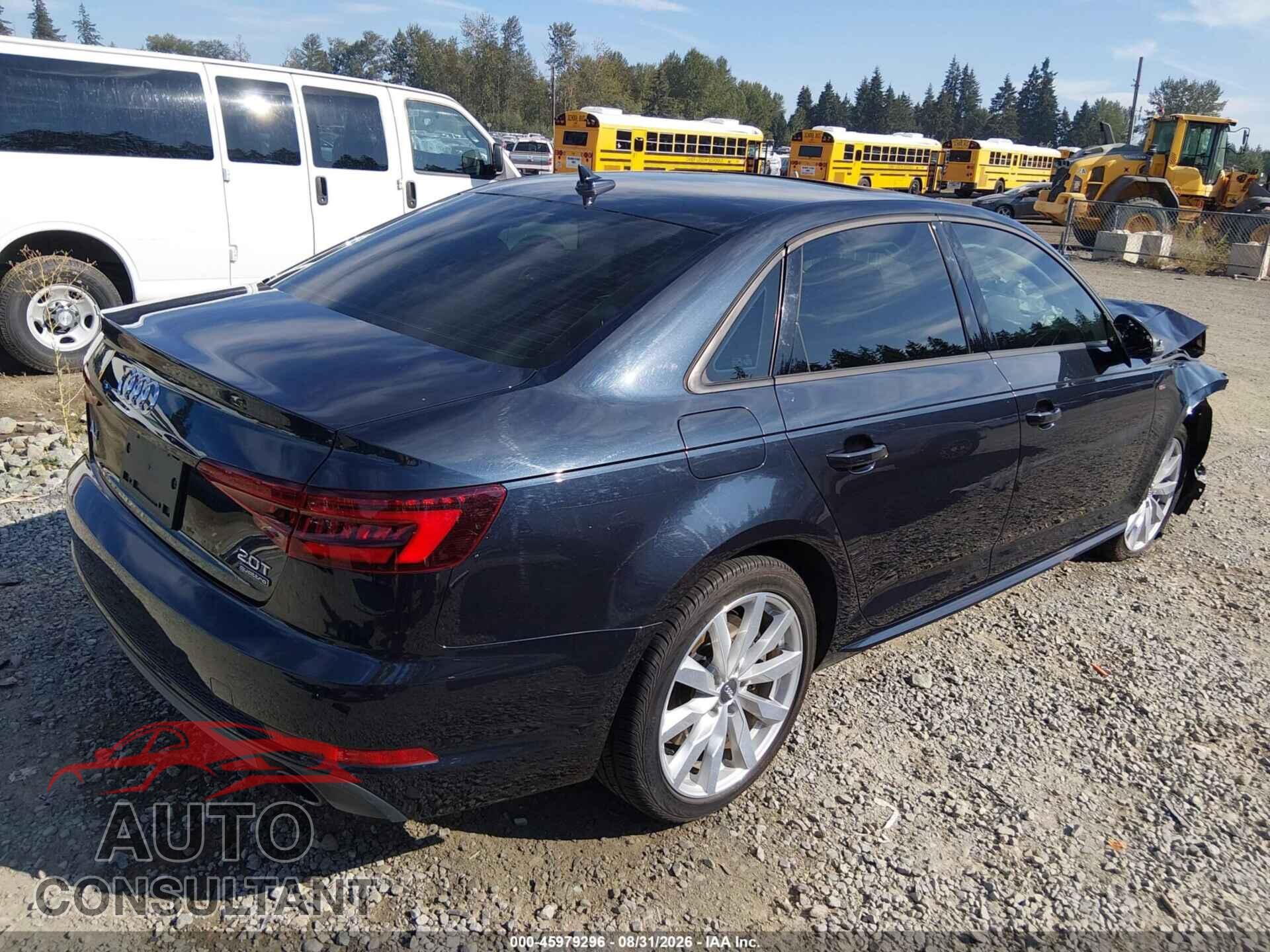 AUDI A4 2018 - WAUDNAF47JA022962