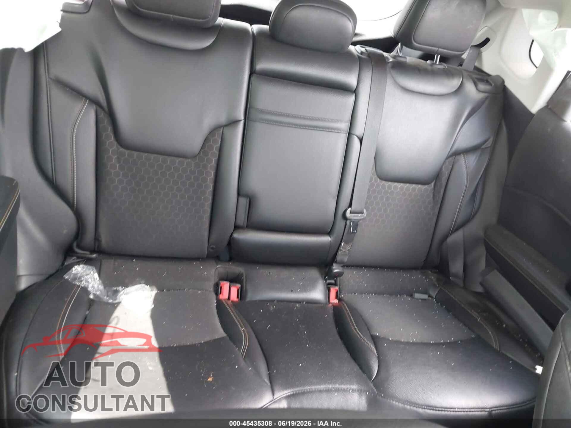 JEEP COMPASS 2019 - 3C4NJDBB3KT662220