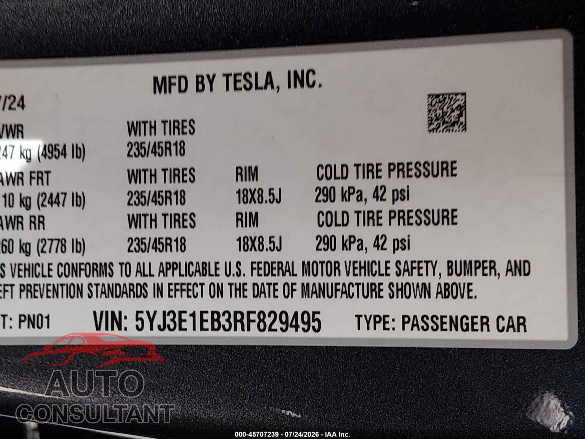 TESLA MODEL 3 2024 - 5YJ3E1EB3RF829495