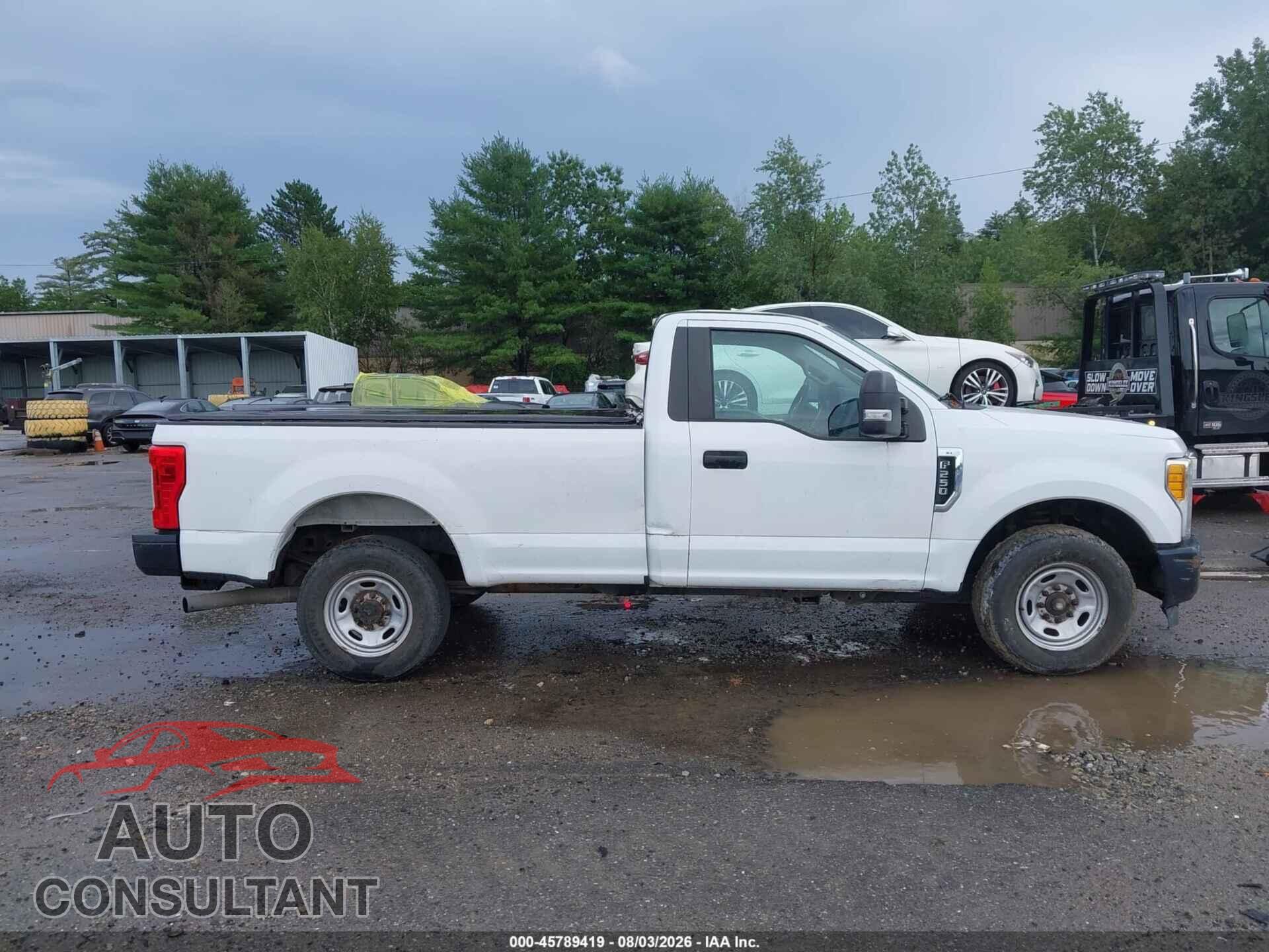 FORD F-250 2017 - 1FTBF2A67HEB92330