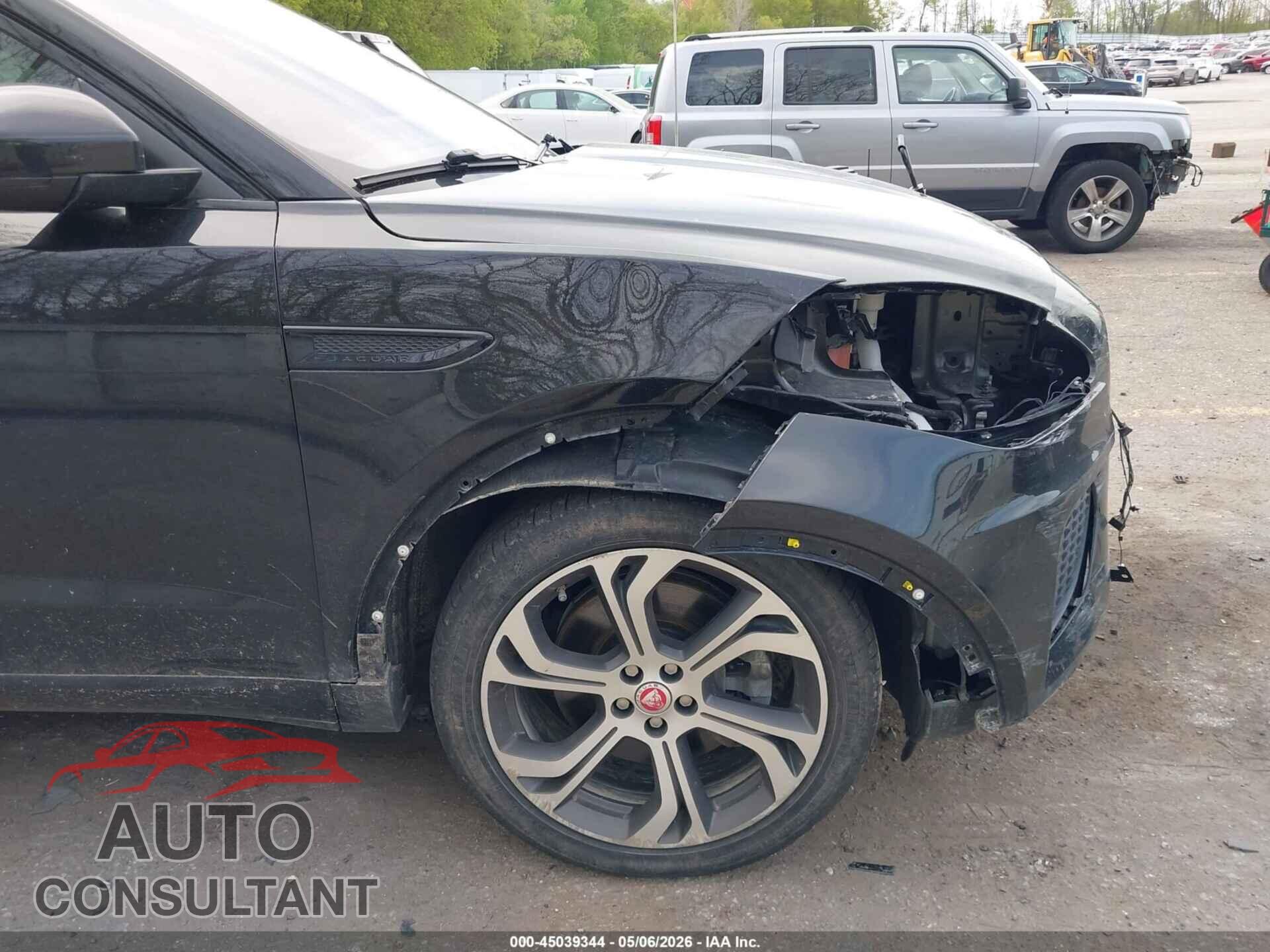 JAGUAR E-PACE 2018 - SADFL2FX6J1Z01925
