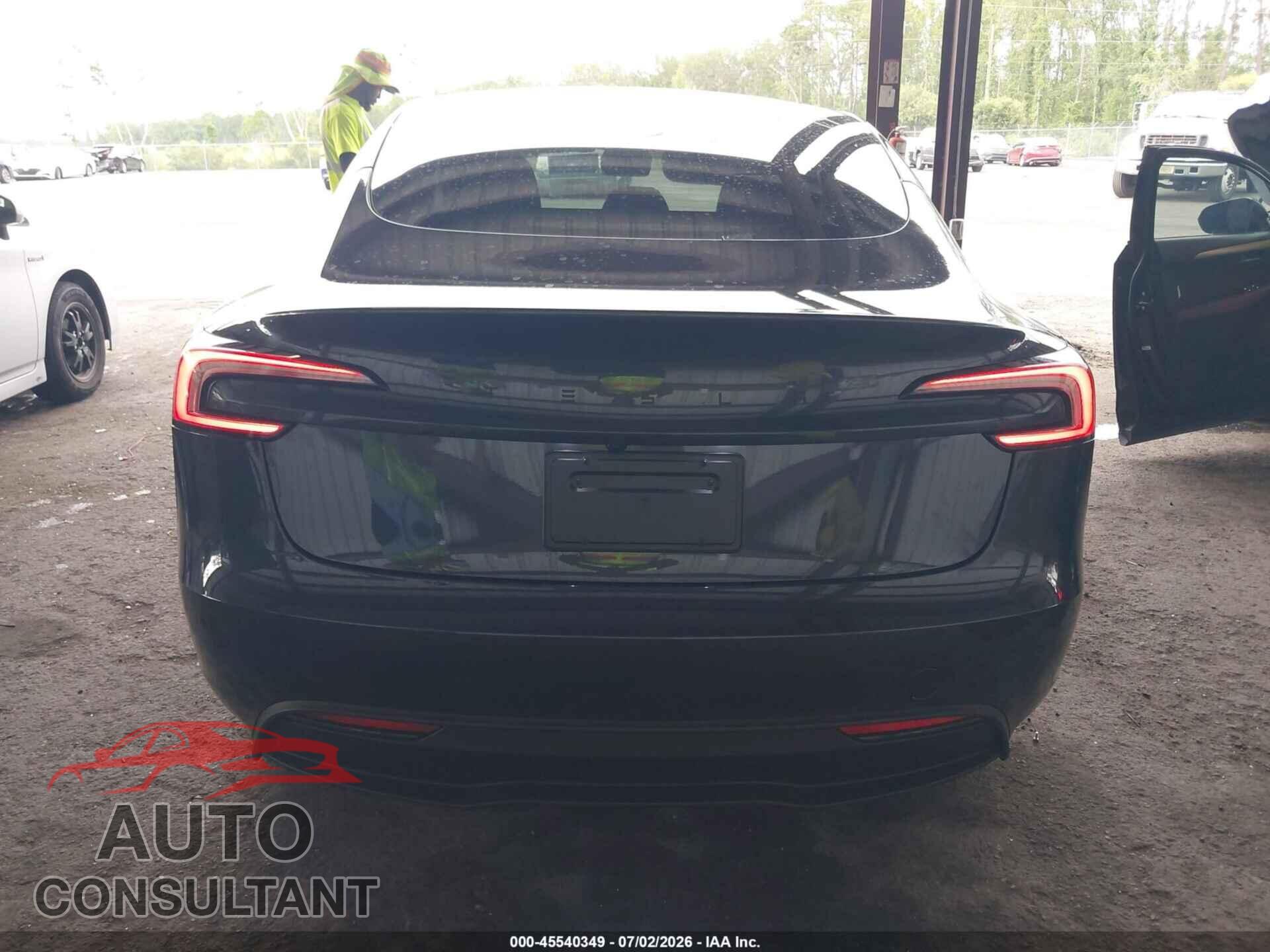 TESLA MODEL 3 2026 - 5YJ3E1EA0TF144286