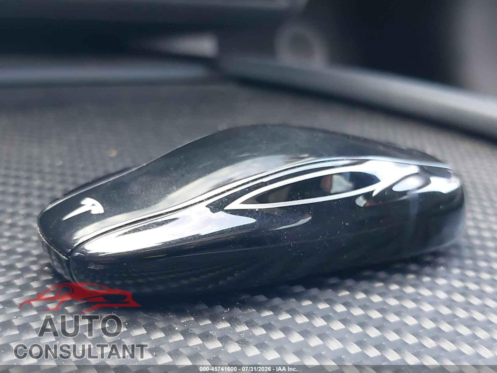 TESLA MODEL S 2018 - 5YJSA1E24JF277825