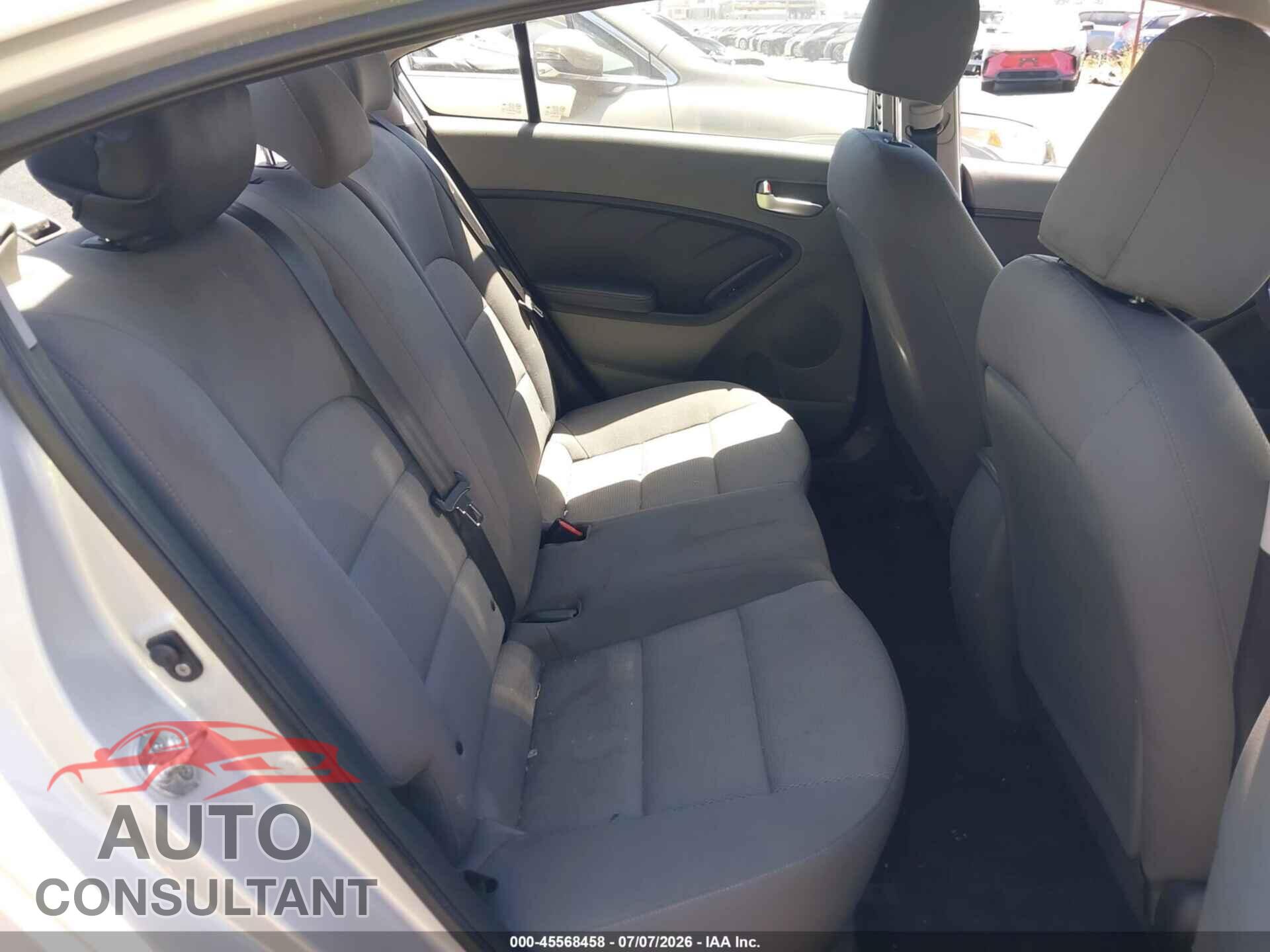 KIA FORTE 2017 - 3KPFK4A74HE026854