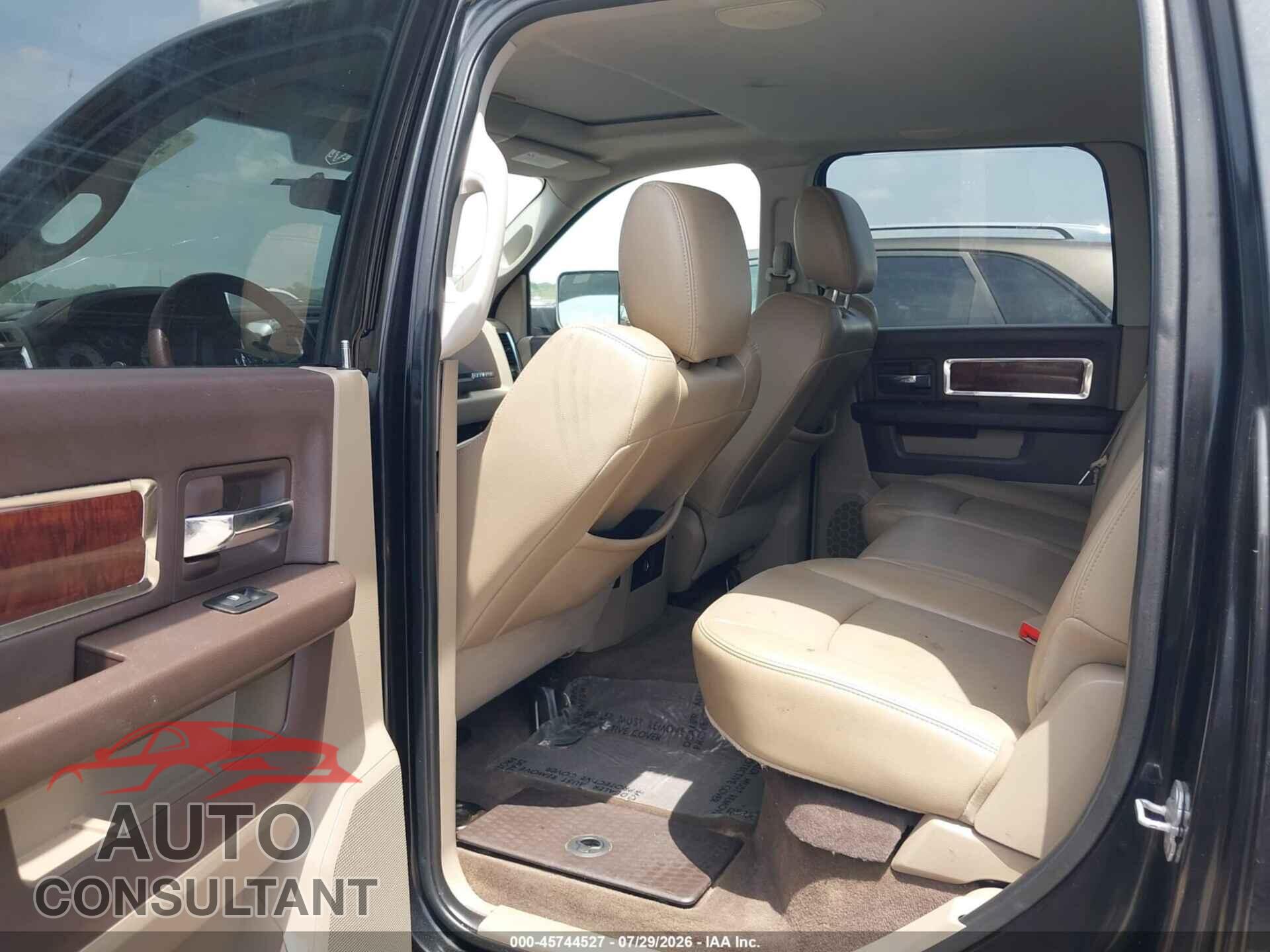 DODGE RAM 1500 2010 - 1D7RV1CT8AS219952