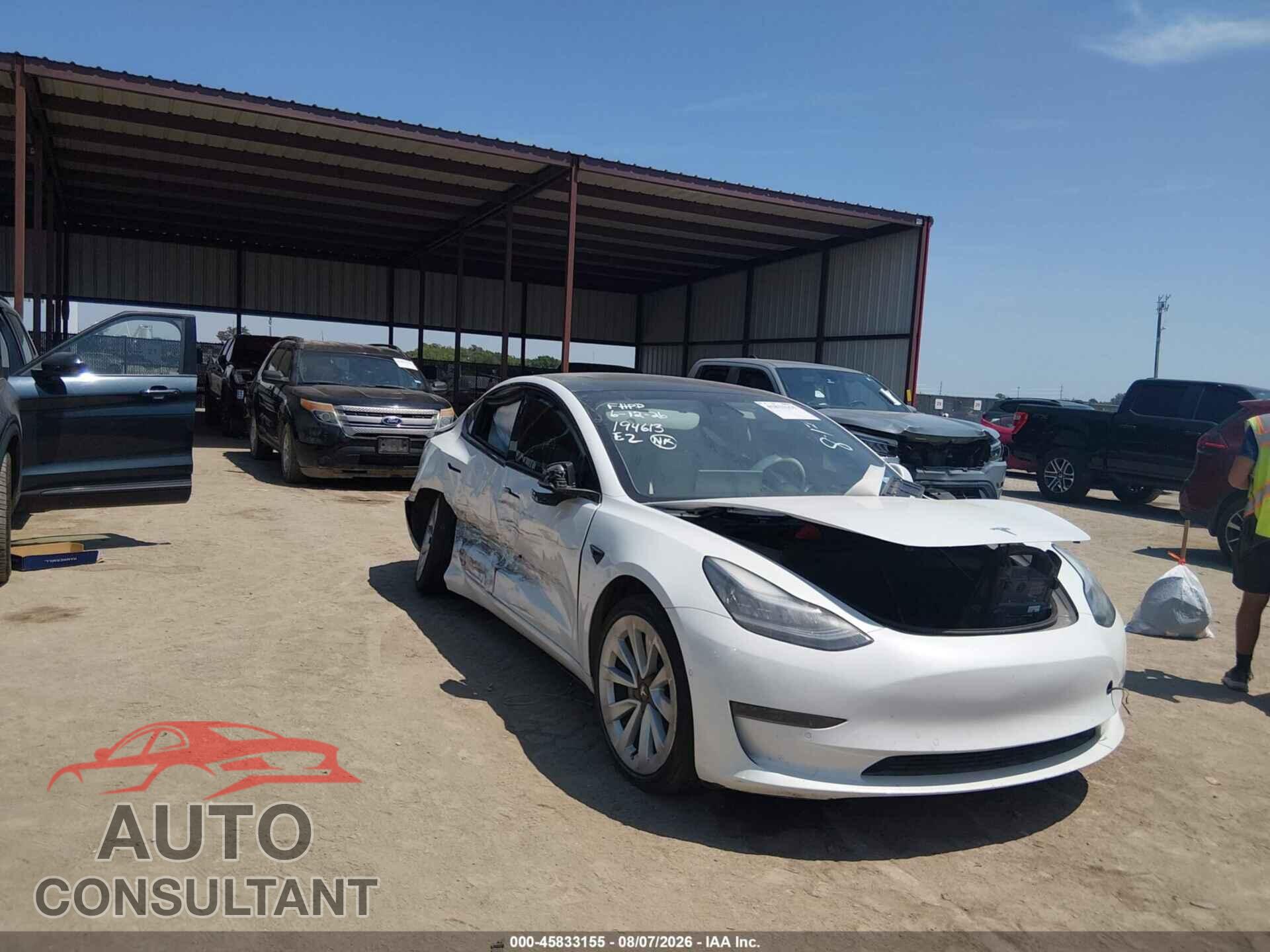 TESLA MODEL 3 2021 - 5YJ3E1EA4MF858679
