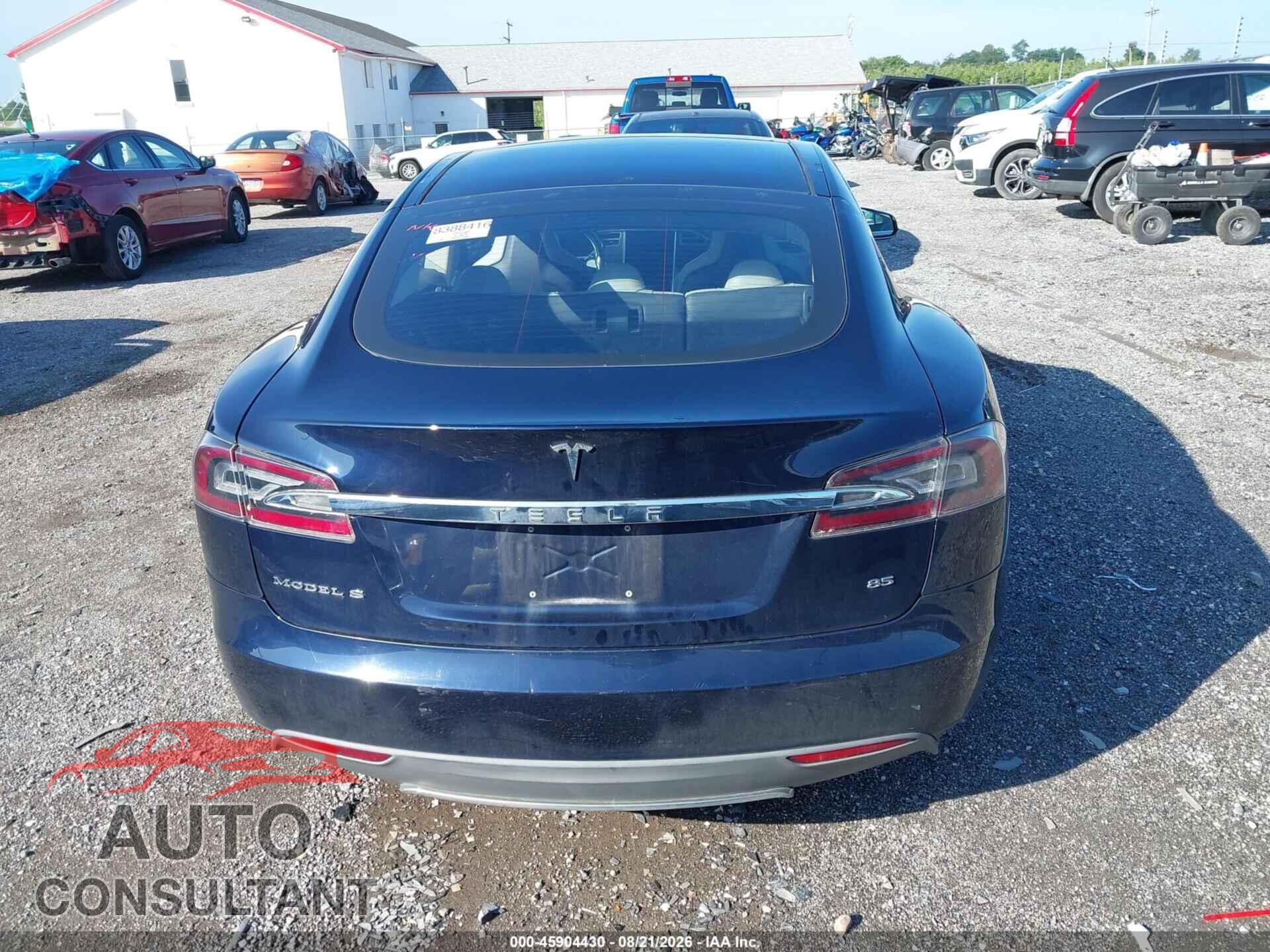 TESLA MODEL S 2015 - 5YJSA1E2XFF111879