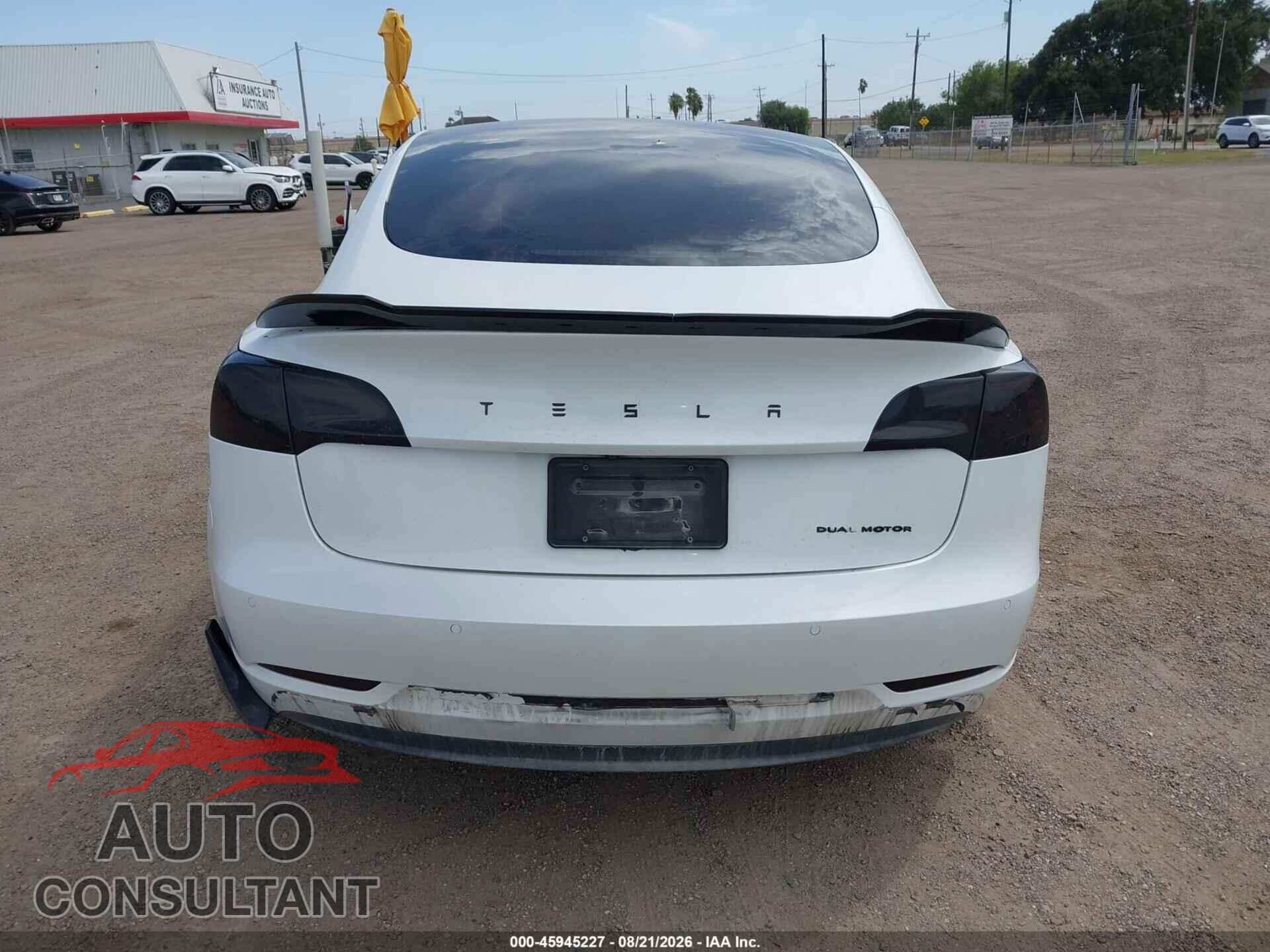 TESLA MODEL 3 2021 - 5YJ3E1EA9MF030465