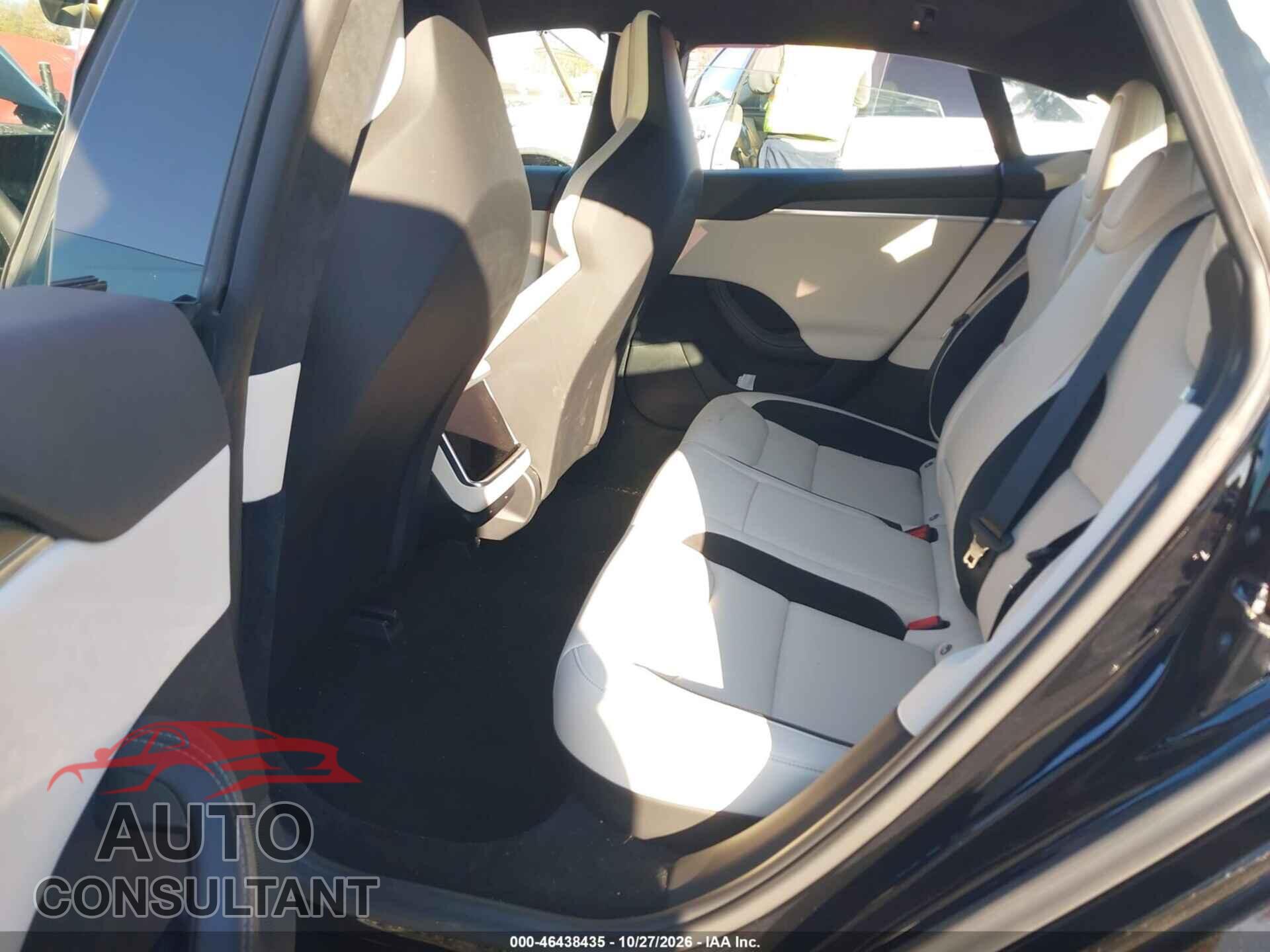 TESLA MODEL S 2024 - 5YJSA1E69RF543760
