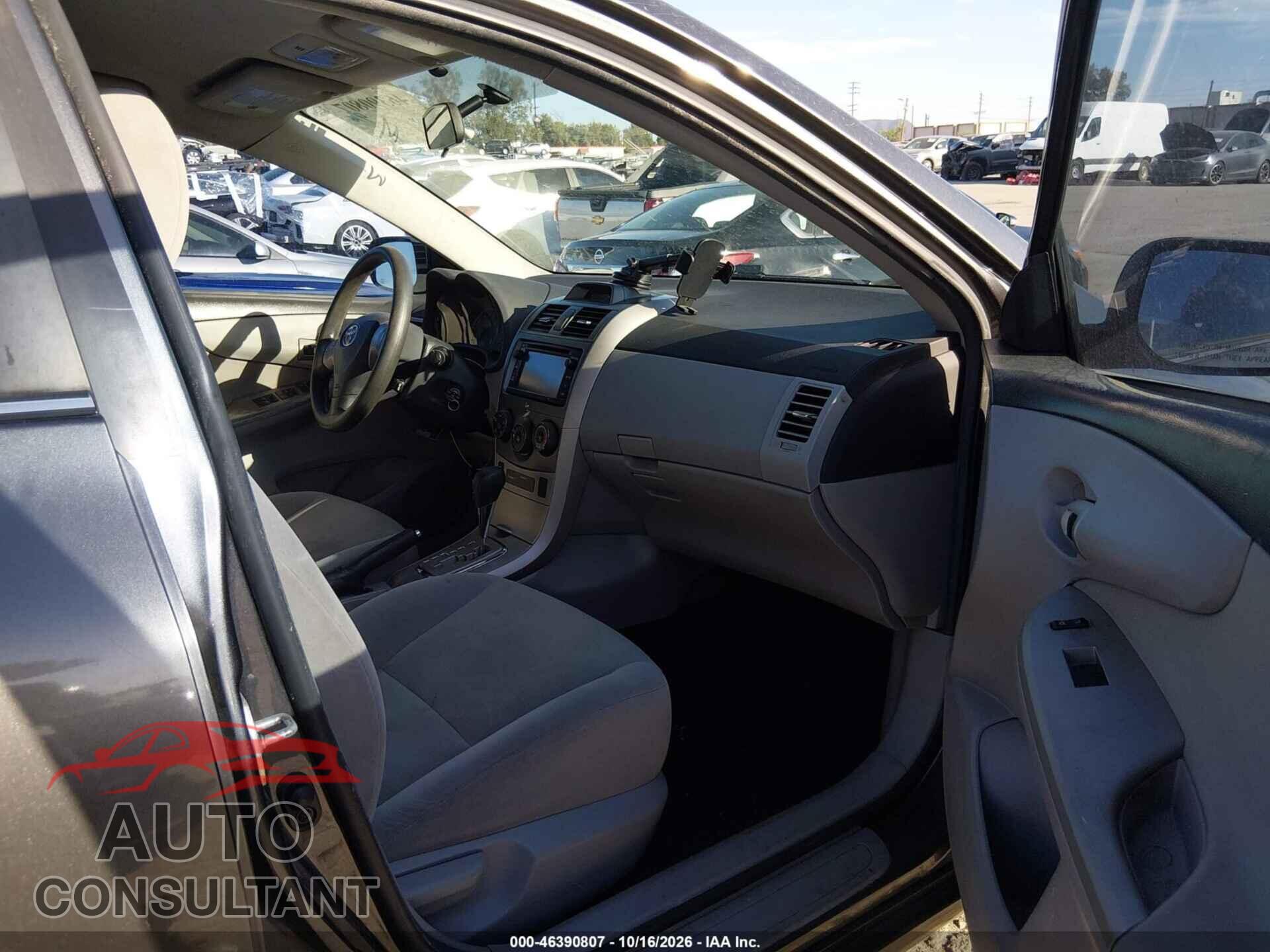 TOYOTA COROLLA 2013 - 5YFBU4EE2DP118667